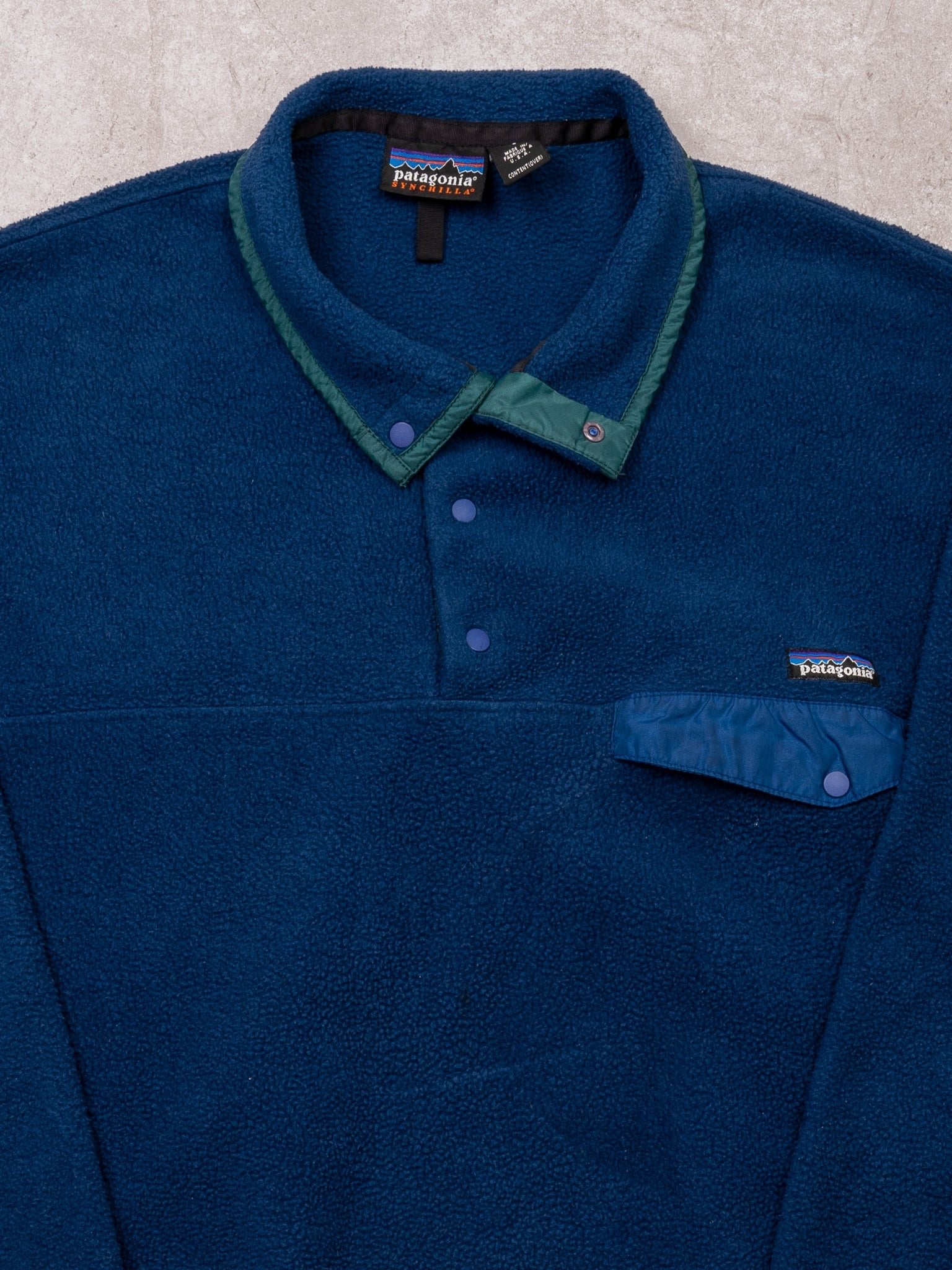 Vintage 90s Blue + Green Patagonia 1/4 Button Fleece Sweater (L)