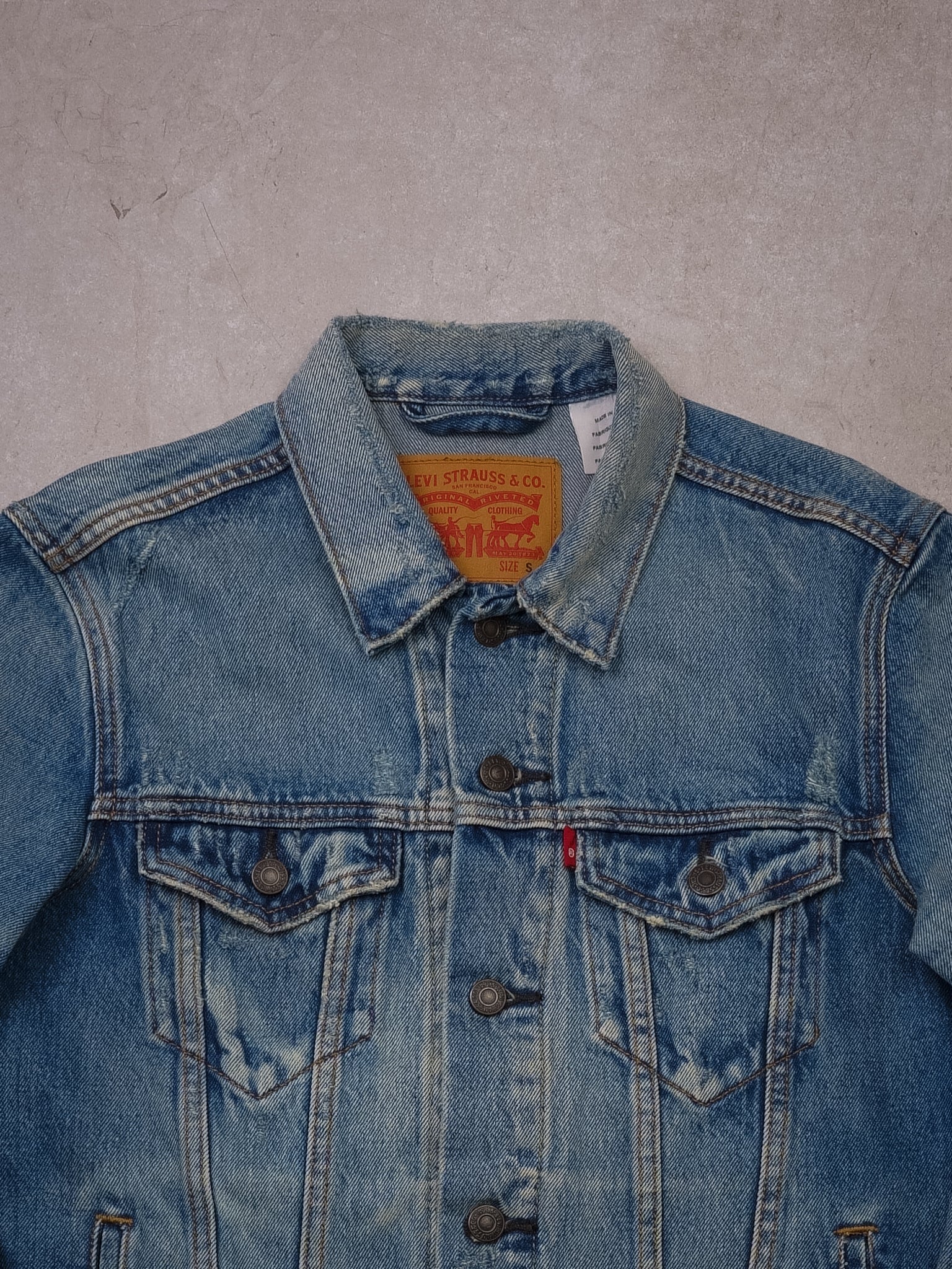 Vintage Washed Blue Levi's Denim Jacket (S)