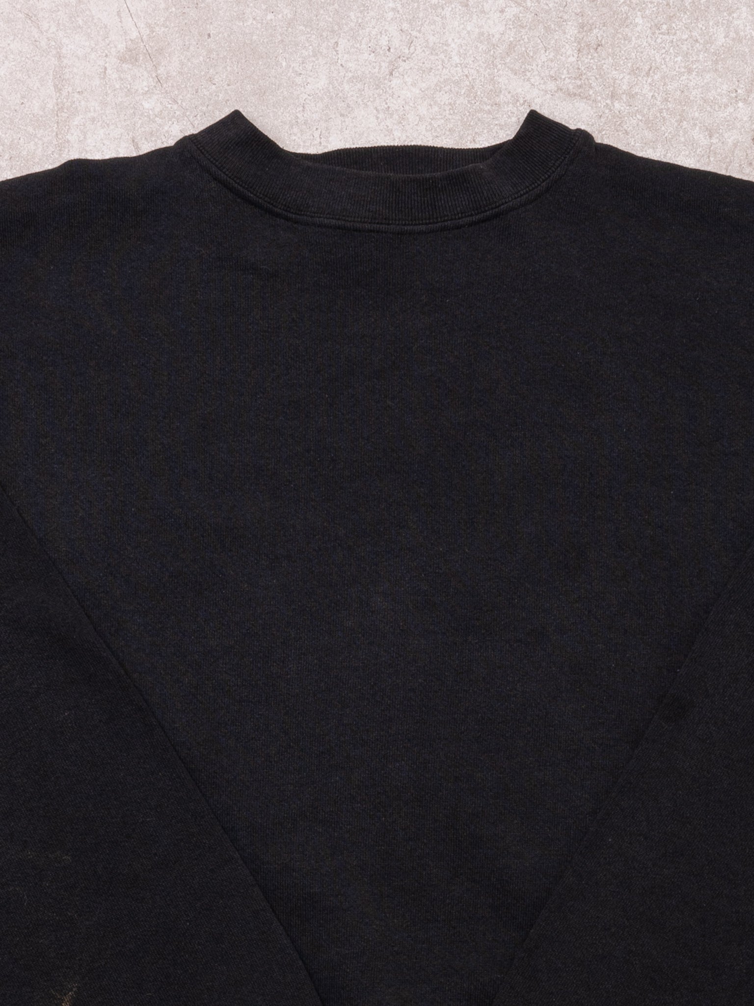 Vintage 90s Blank Black Crewneck (M)