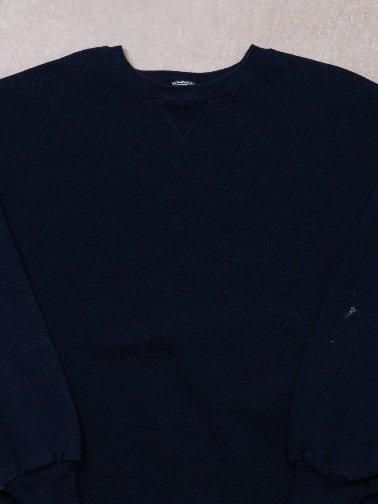 Vintage Dark Blue Blank Russell Athletics Crewneck (M)