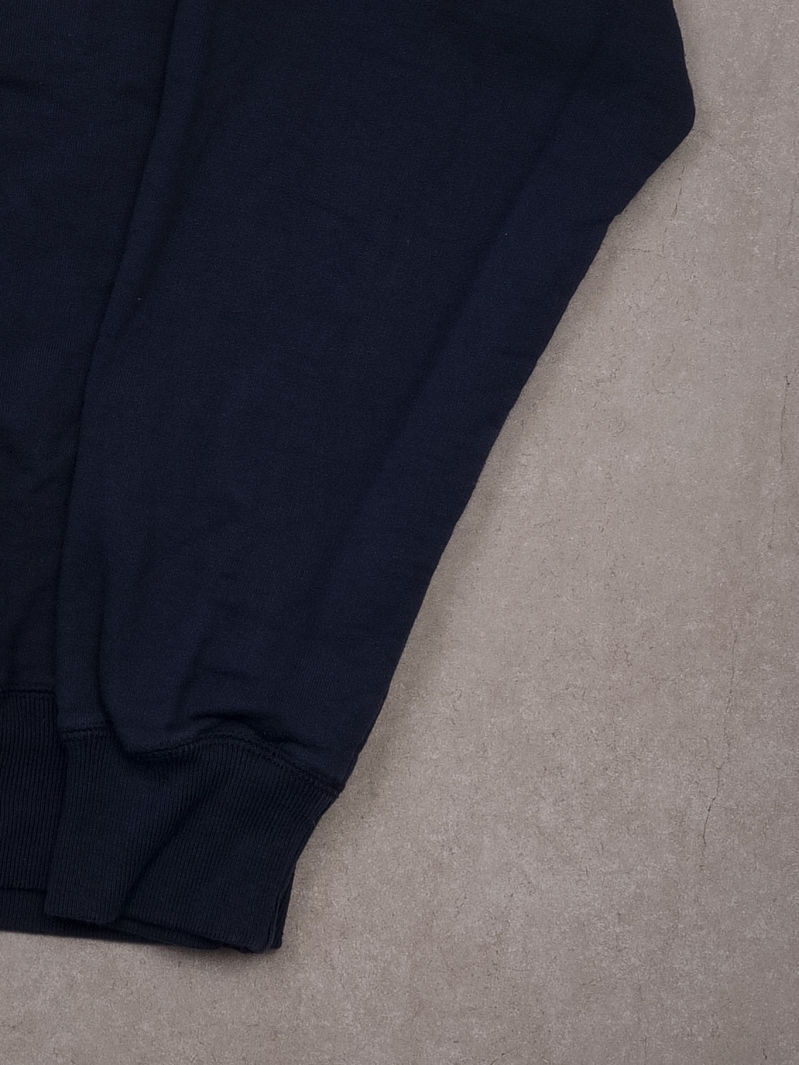 Vintage 90s Navy Blue Roots Crewneck (L)