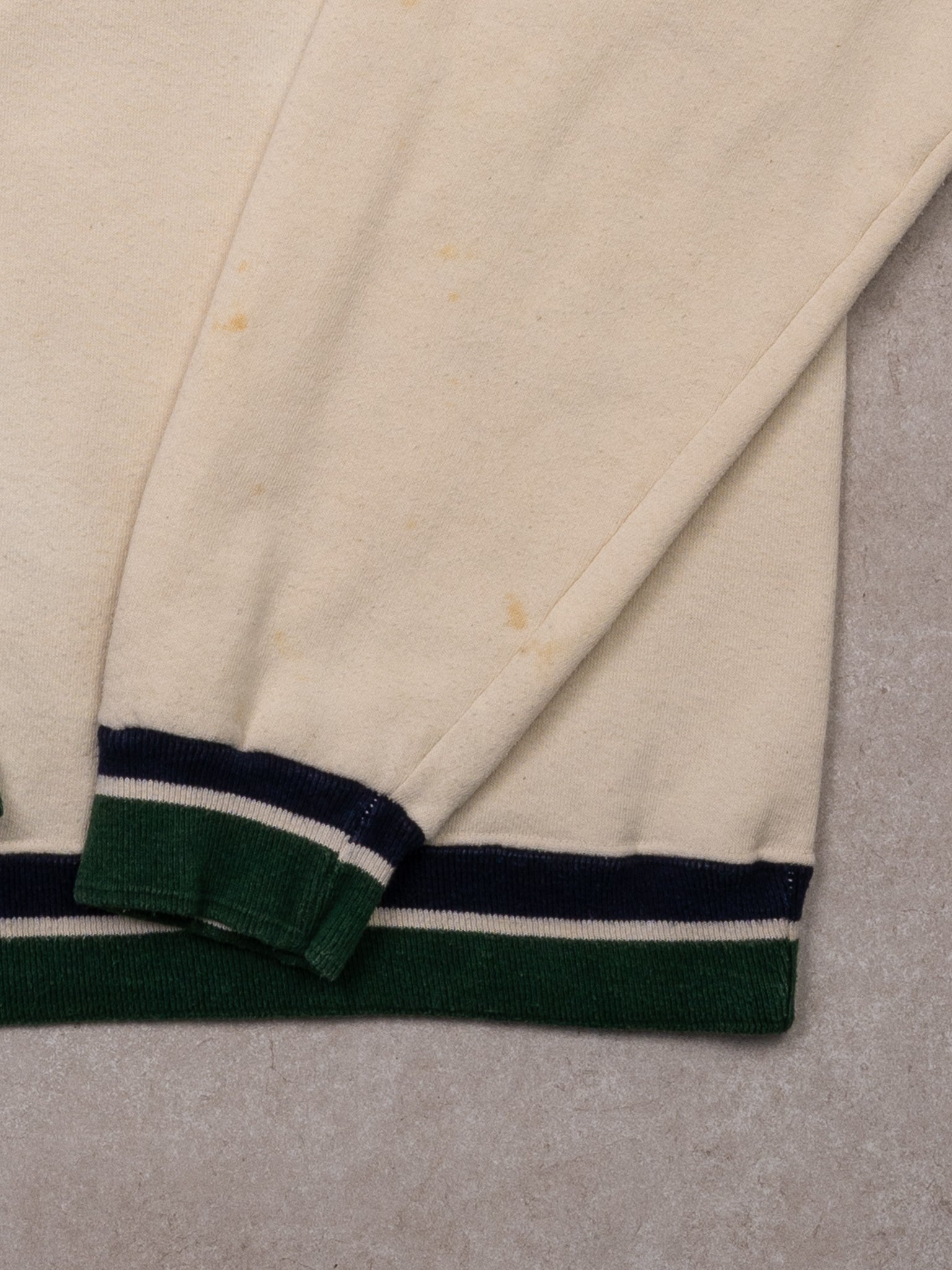 Vintage 90s Cream + Blue + Green Ireland Crewneck (M)