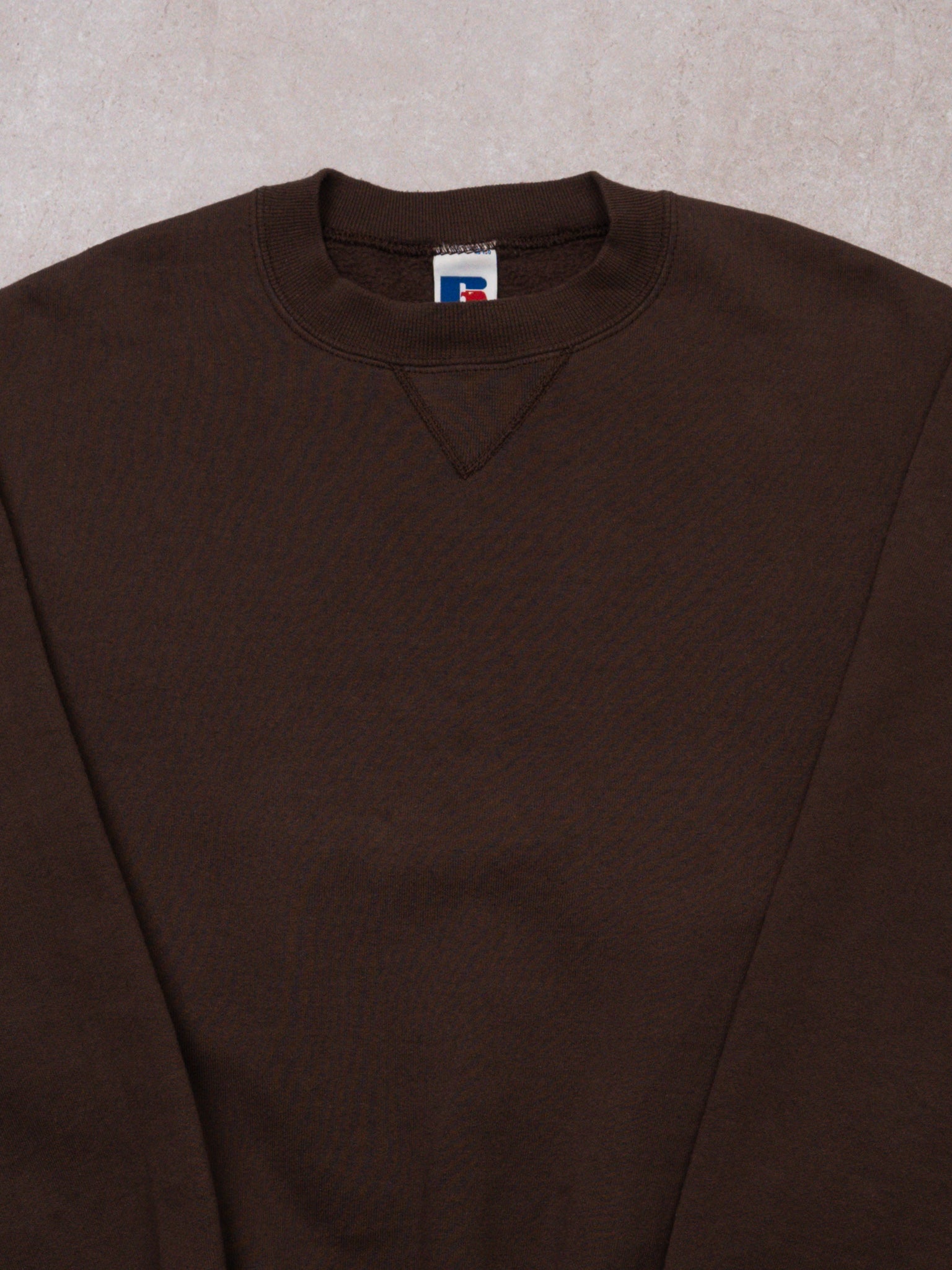 Vintage 90s Brown Blank Russell Athletics Crewneck (M)