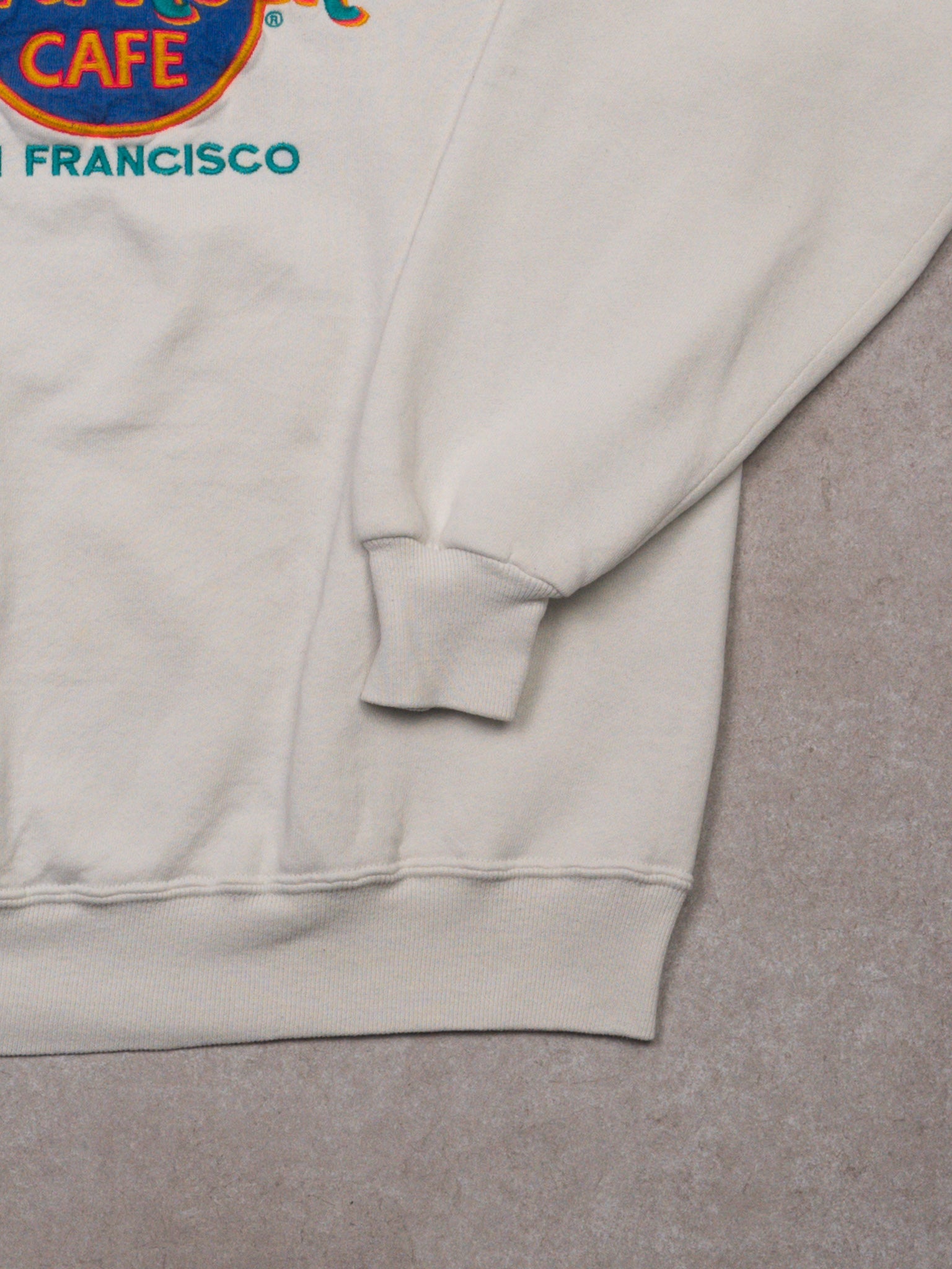 Vintage 90s White Hard Rock Cafe 'Save the Planet' San Francisco Crewneck (S/M)