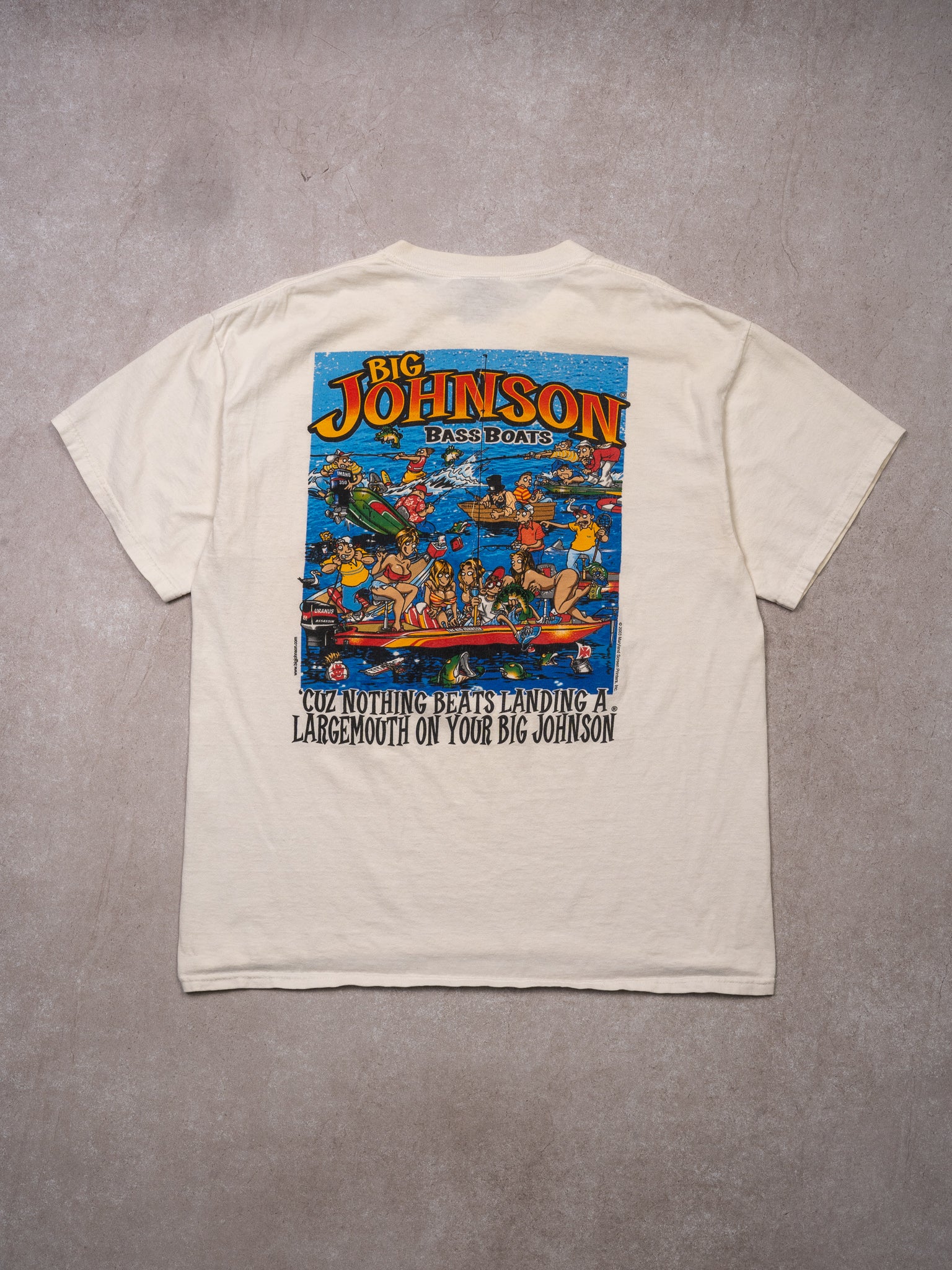 Vintage White Big Johnson Bass Boats Graphic Tee (L)