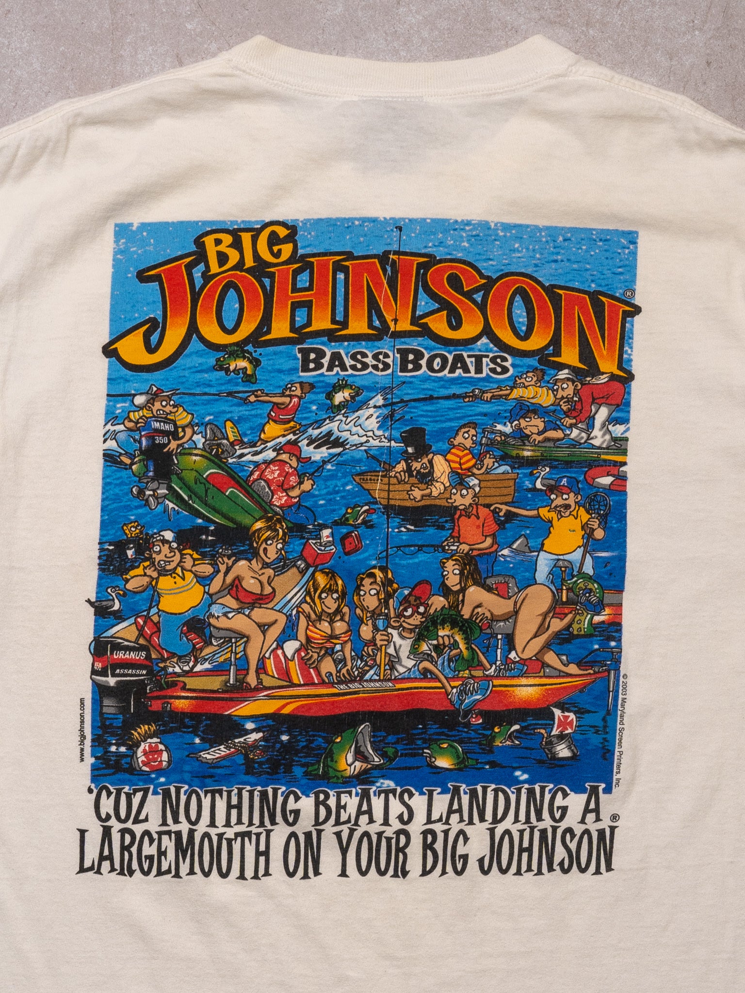 Vintage White Big Johnson Bass Boats Graphic Tee (L)