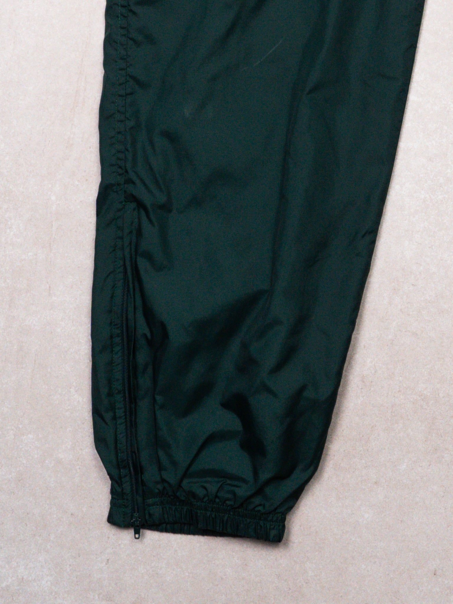Vintage 90s Dark Green Nike Windbreaker Pants (M)