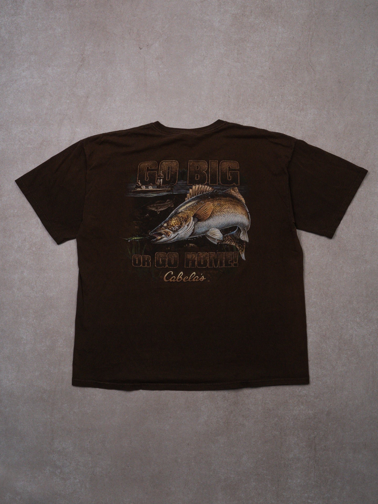 Vintage Brown Cabela's Go Big or Go Home Fishing Tee (L)