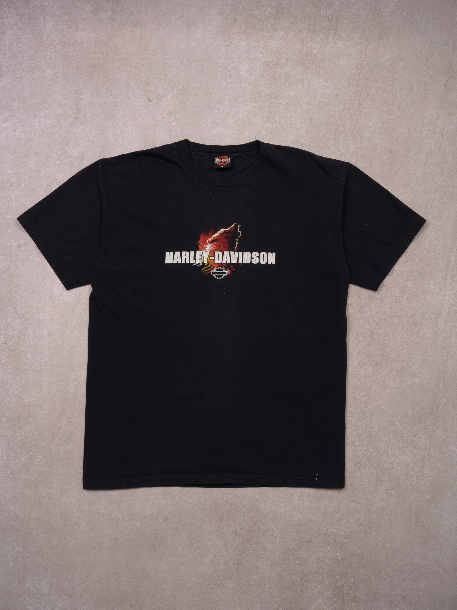 Vintage 04' Black Harley Davidson "Vechicle Operations" Graphic Tee (M)