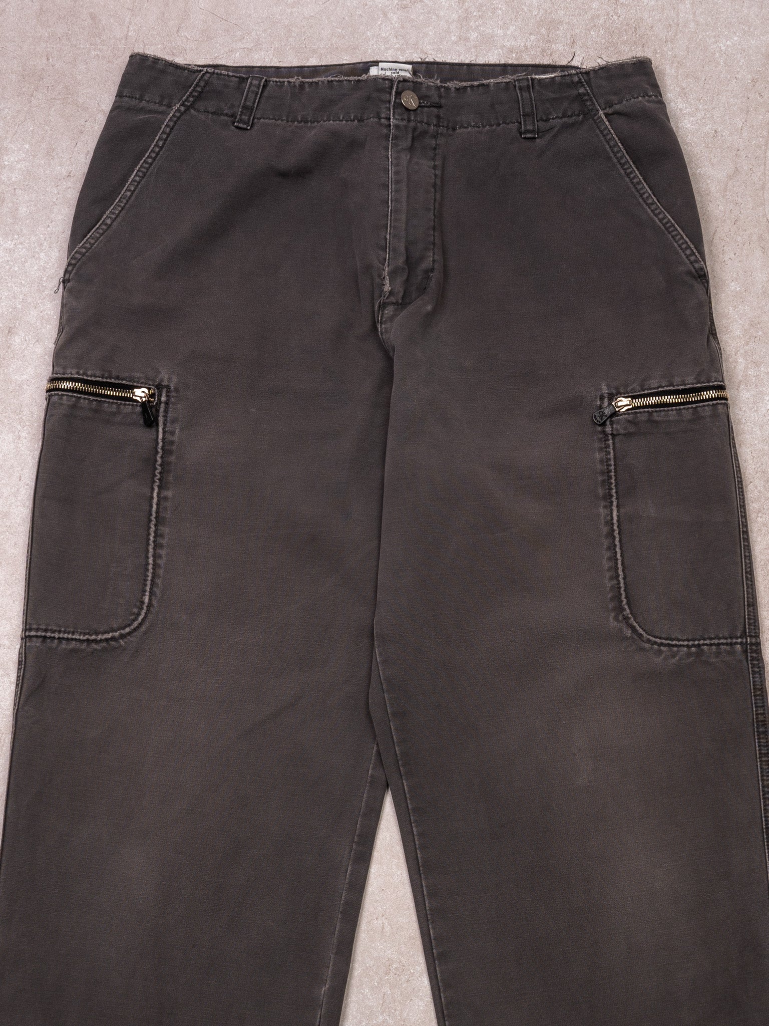 Vintage 90s Grey Calvin Klein Cargo Pants (33 x 32)