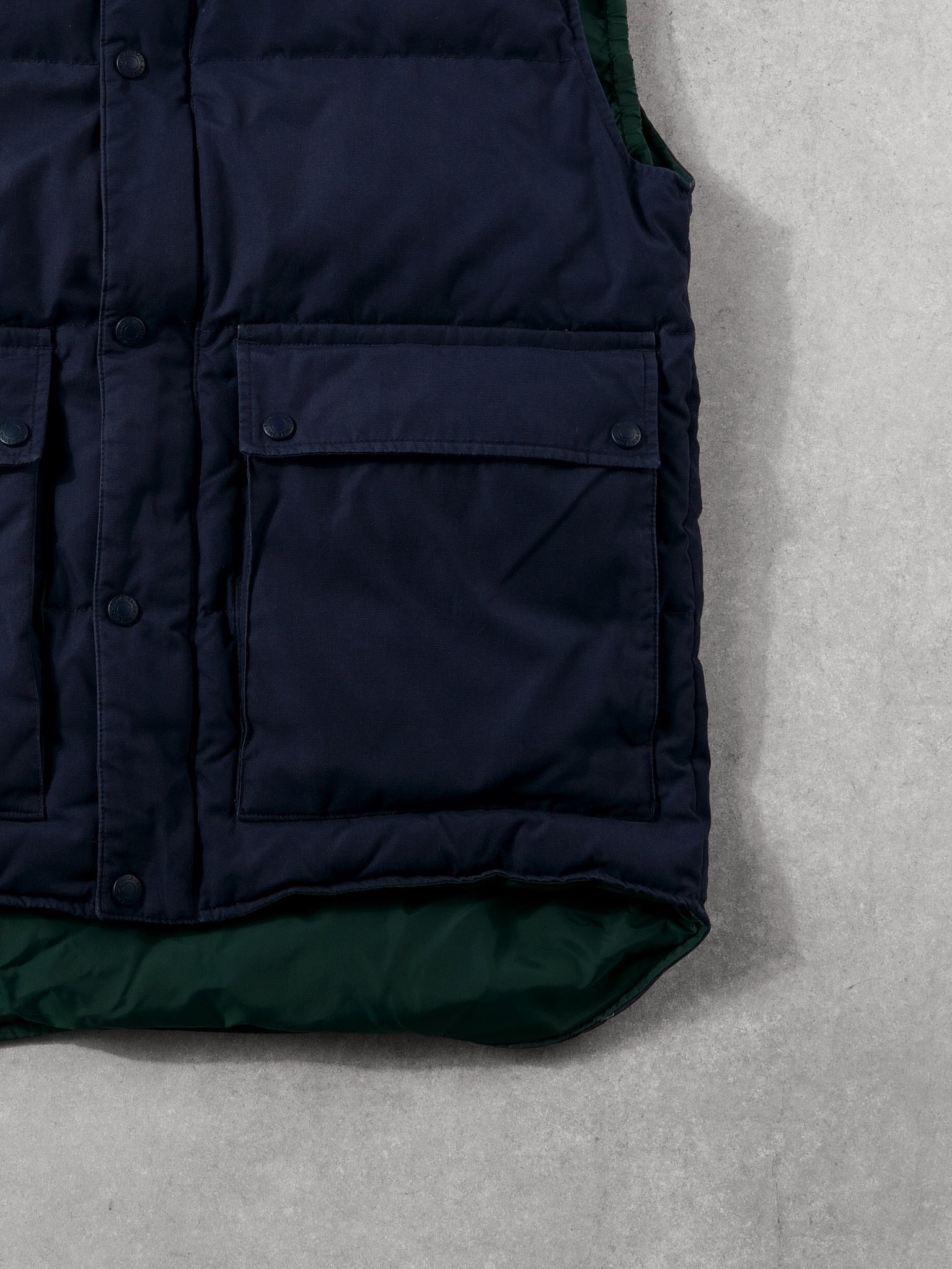 Vintage 90s Navy Blue Eddie Bauer Puffer Vest (L)