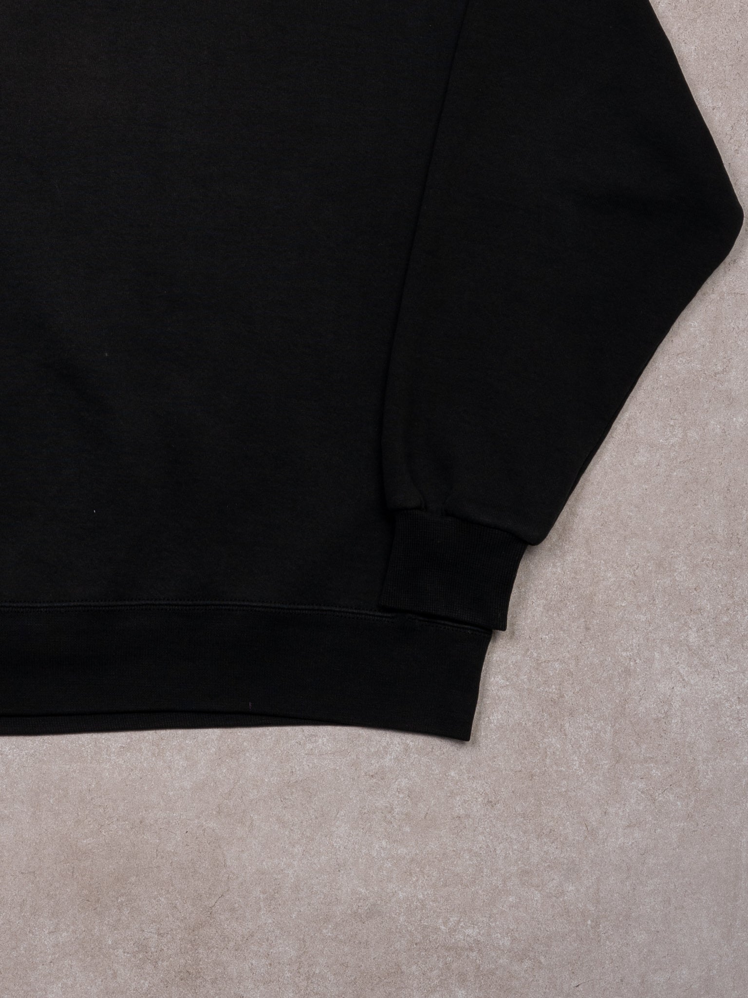 Vintage 90s Black Rusell Atheltics Blank Crewneck (M/L)