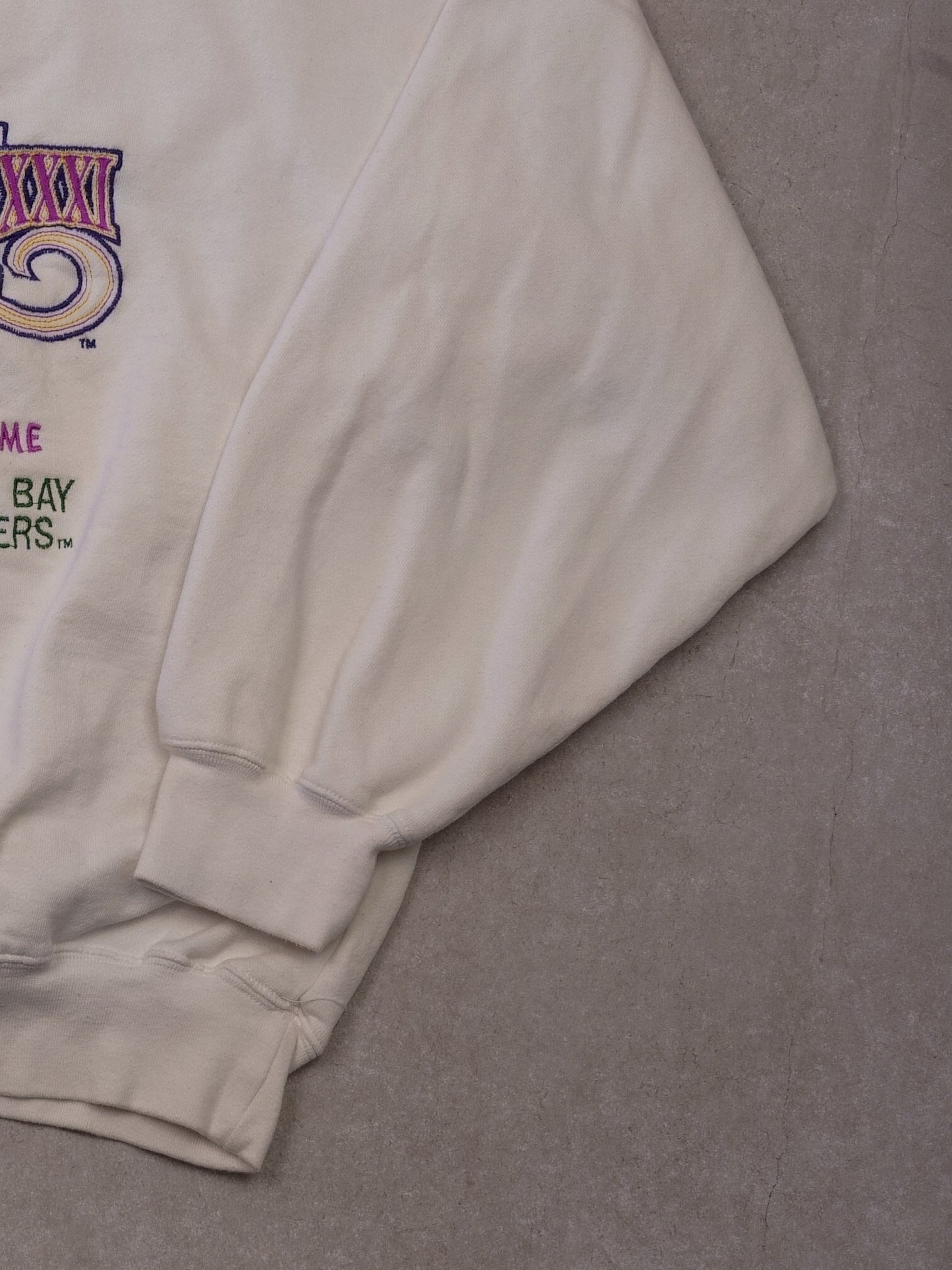 Vintage 97' White SuperBowl XXXI Partriots VS Packets Crewneck (L)