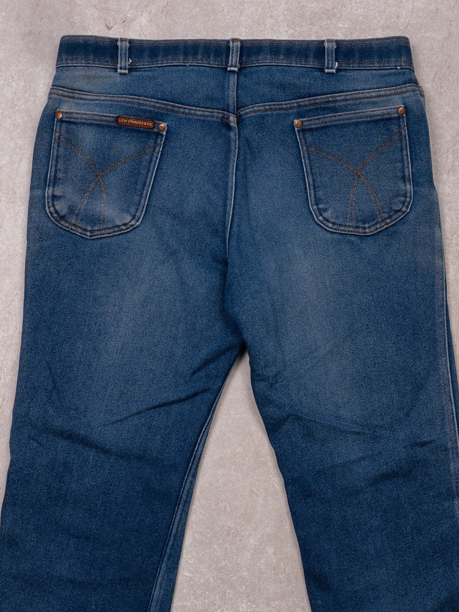Vintage 70s Blue Levi Action Casual Jeans (36 x 30)