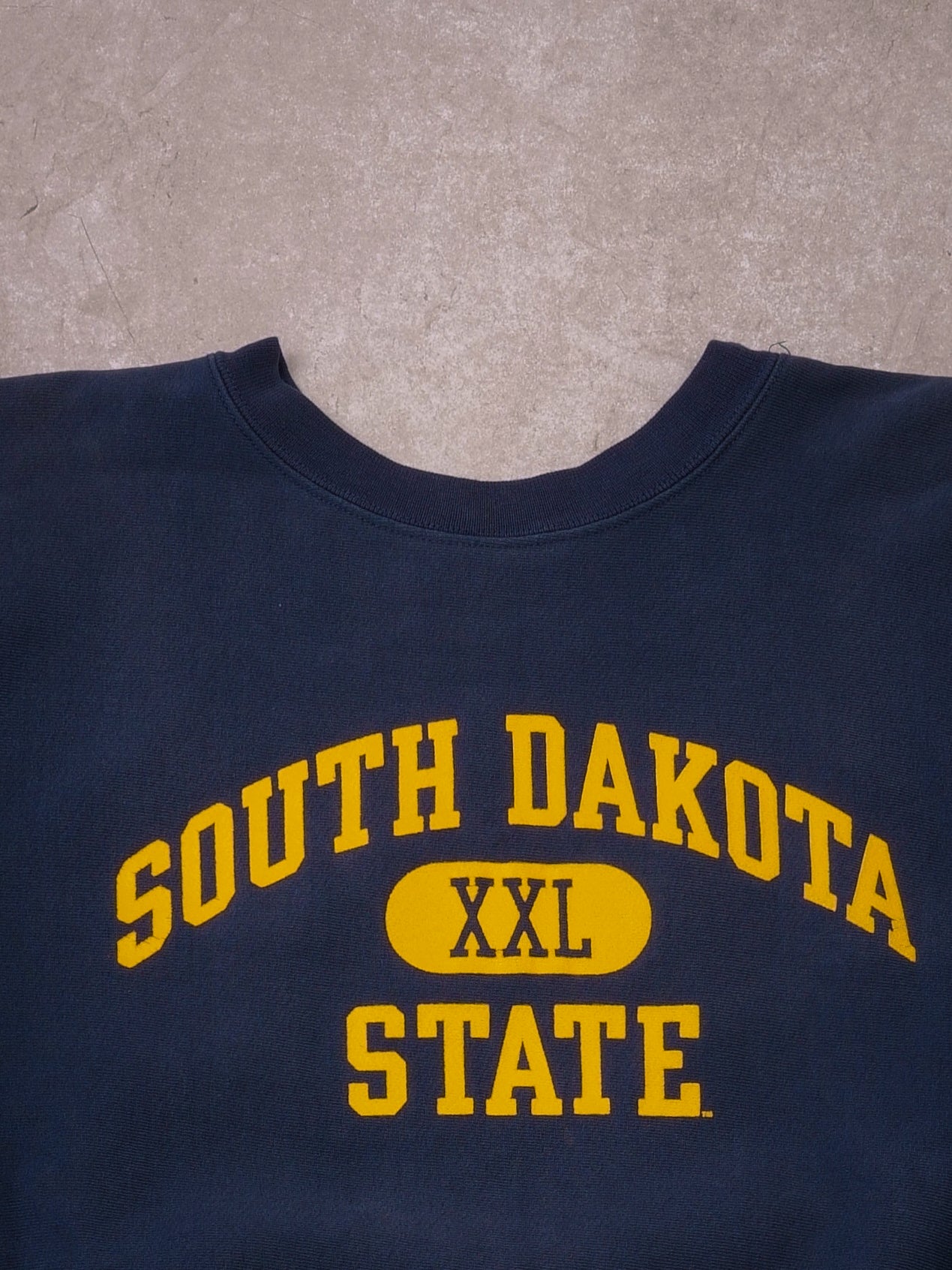 Vintage Navy Blue South Dakota State XXL Crewneck (L)