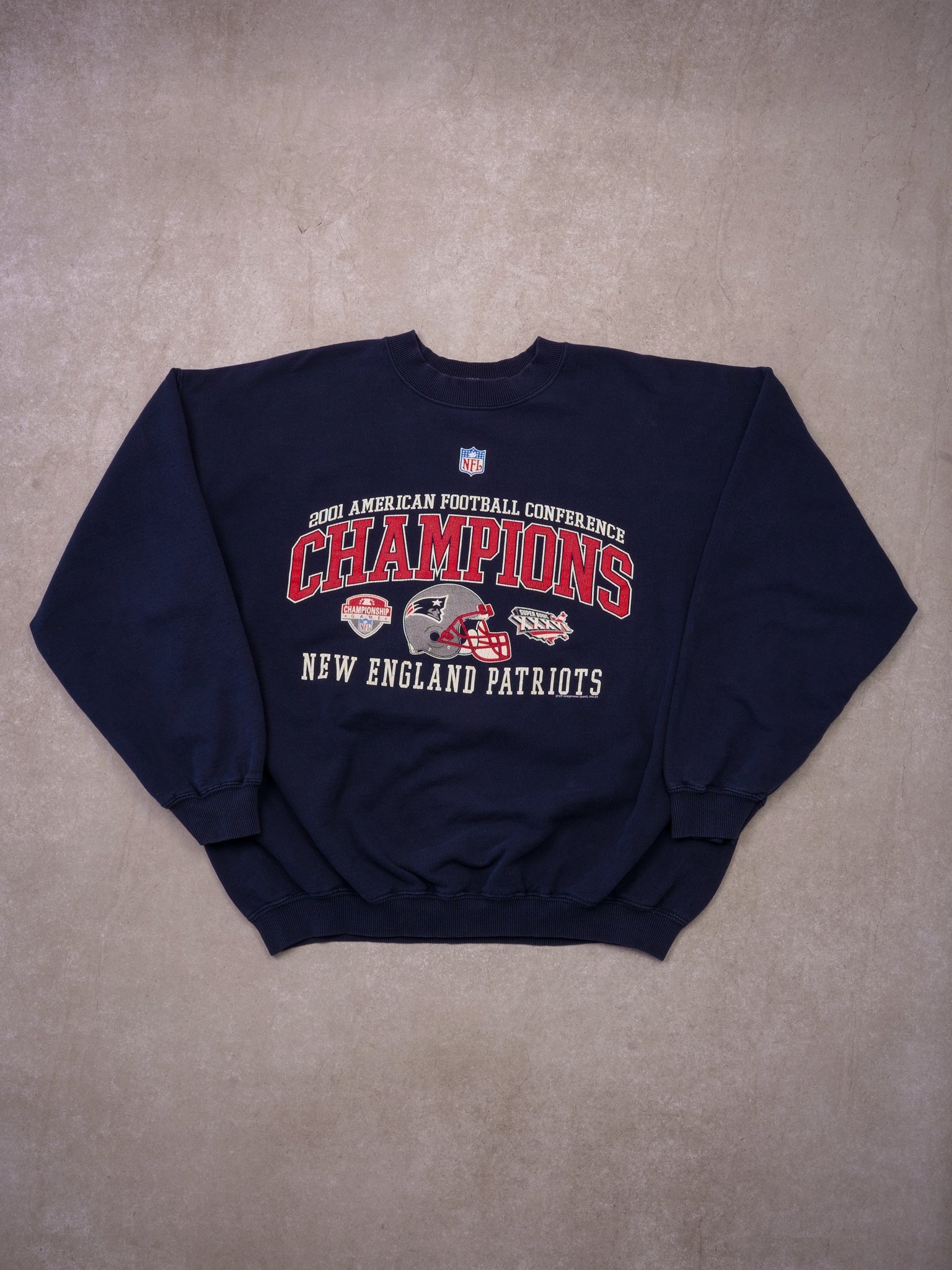 Vintage 01' Navy Blue New England Patriots NFL Champions Crewneck (L/XL)
