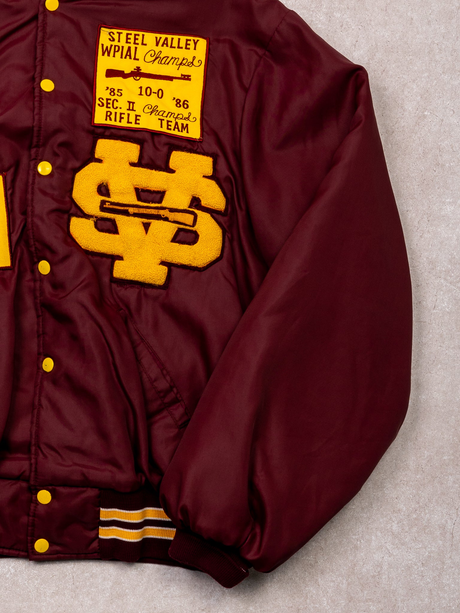 Vintage 80s Maroon + Yellow Steel Valley Rifle Team Nylon Bomber Jacket (L)