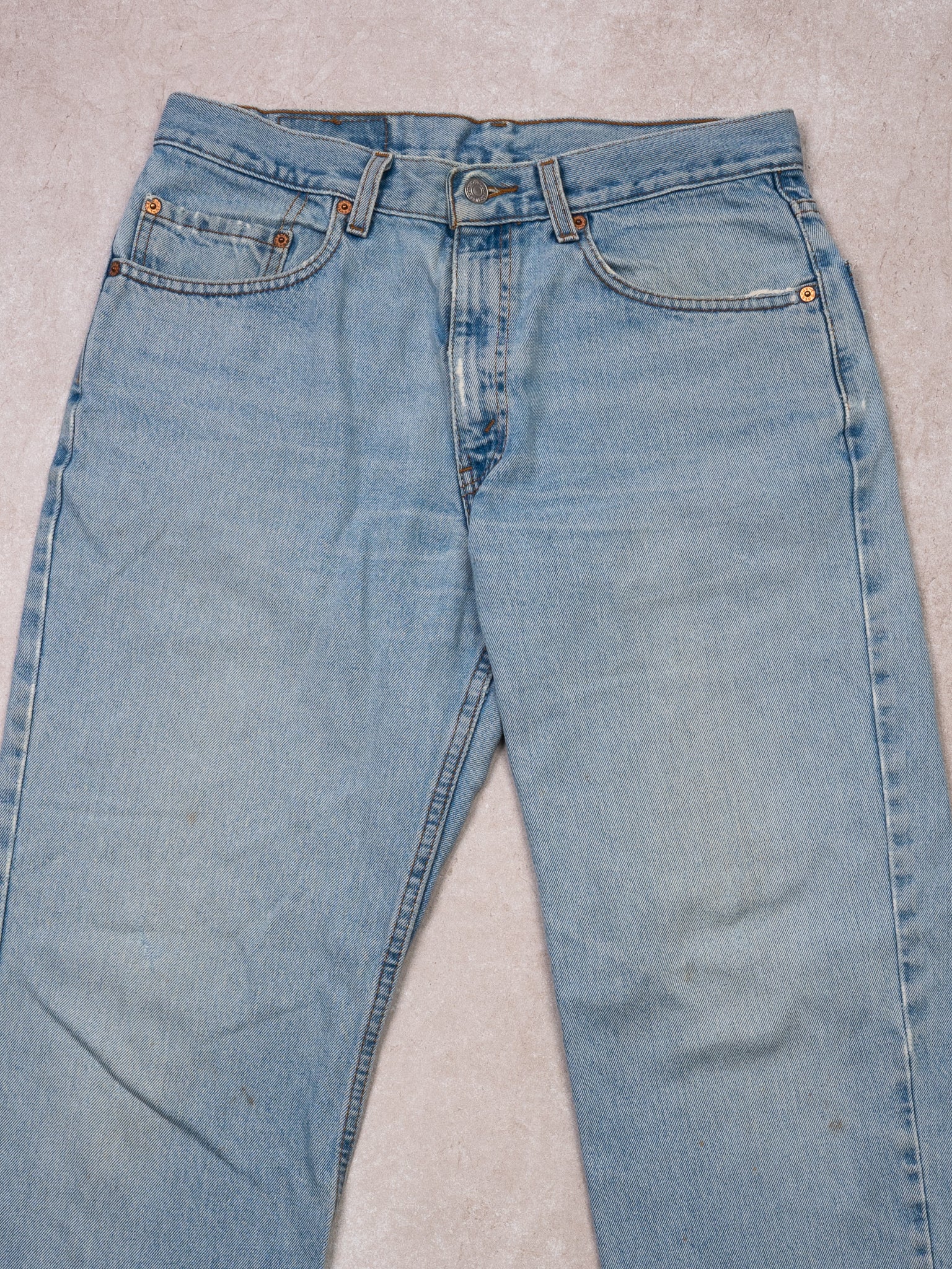 Vintage 90s Light Blue Relax Fit Levi 550 Jeans (32X30)