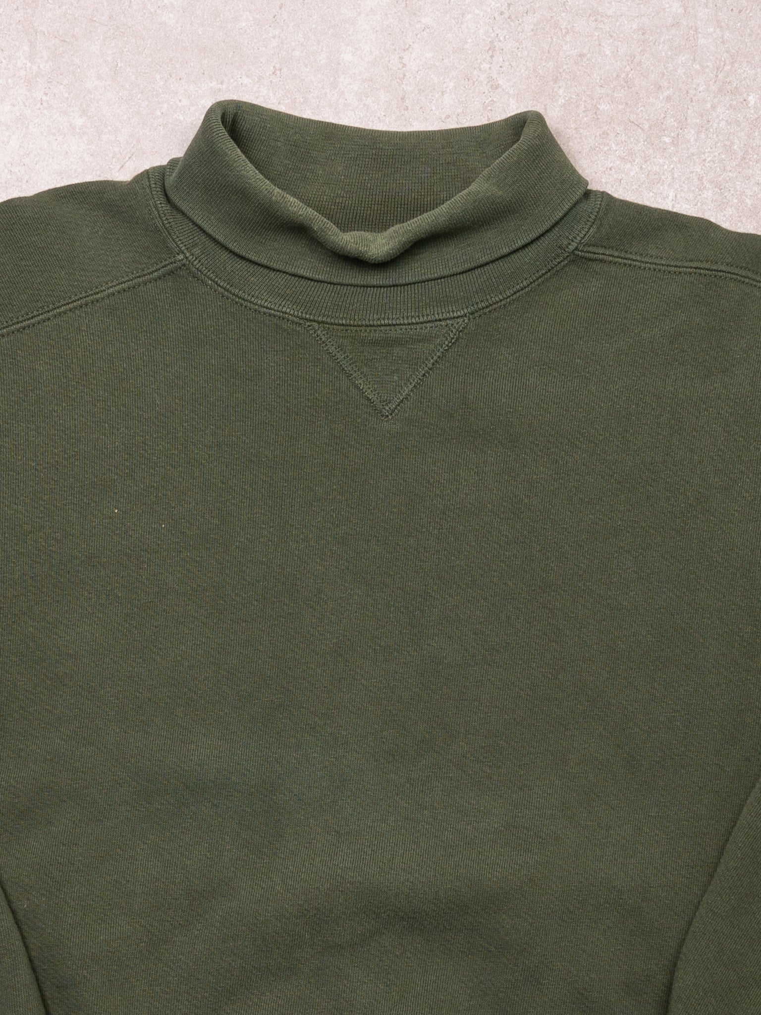Vintage RARE 90s Moss Green LL Bean x Russell Athletics Turtleneck Sweater (S)