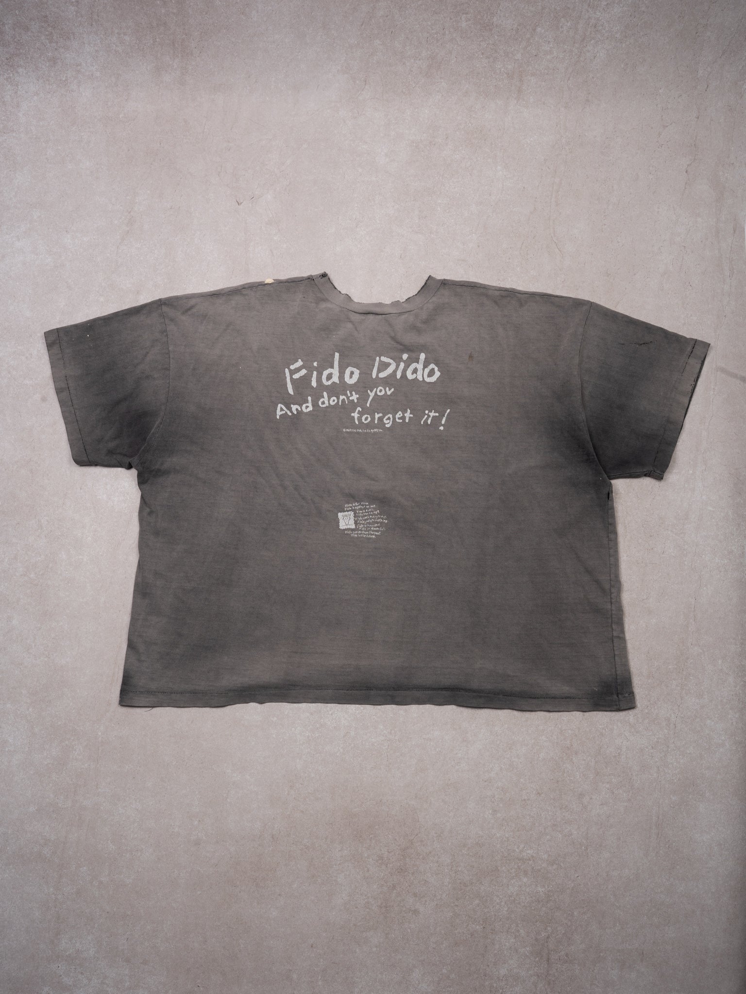 Vintage 80s Sunwashed Grey Fido Dido Cropped Tee (XL)