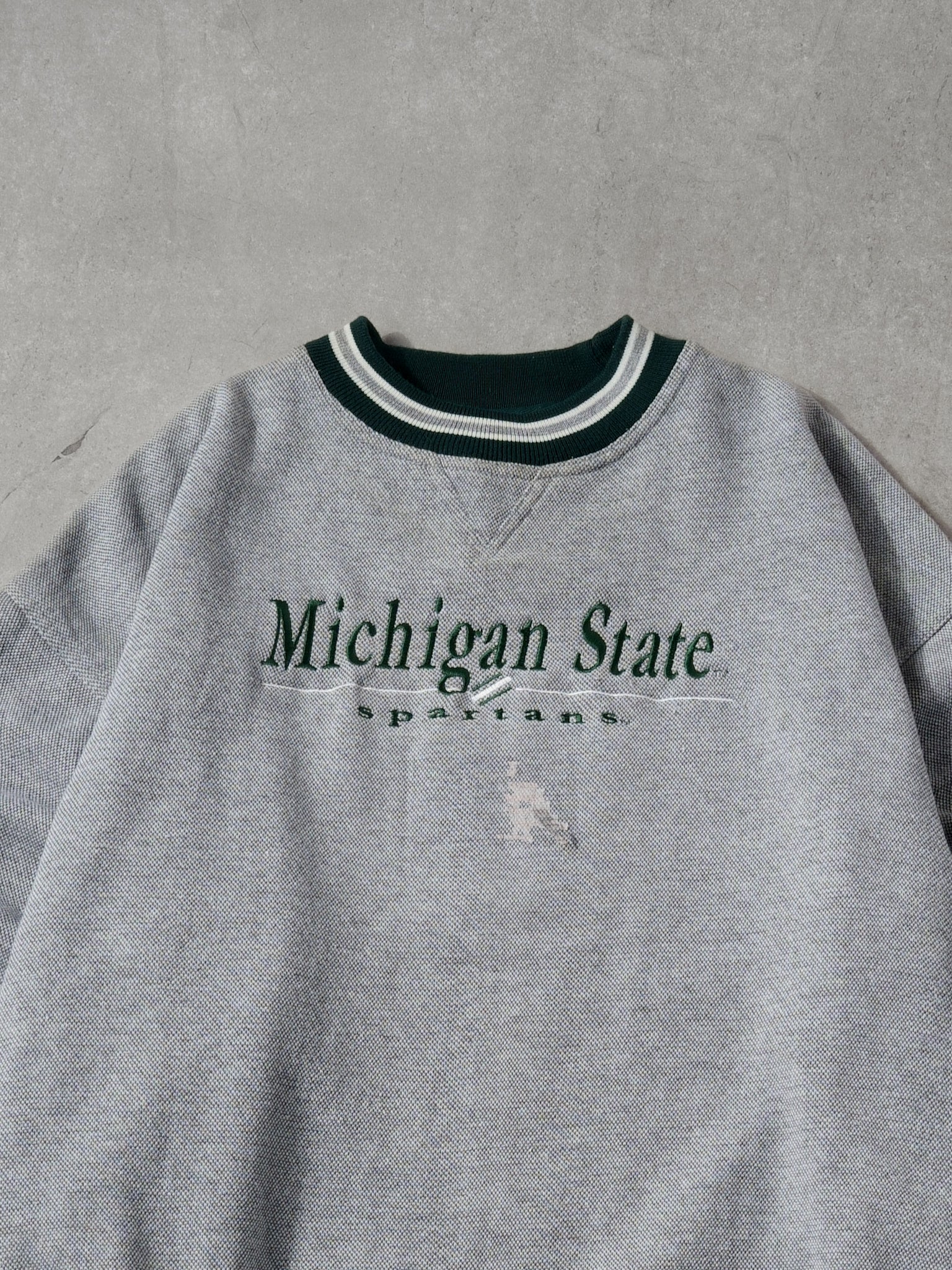 Vintage 90s Grey and Green Michigan State Spartans Crewneck (L)