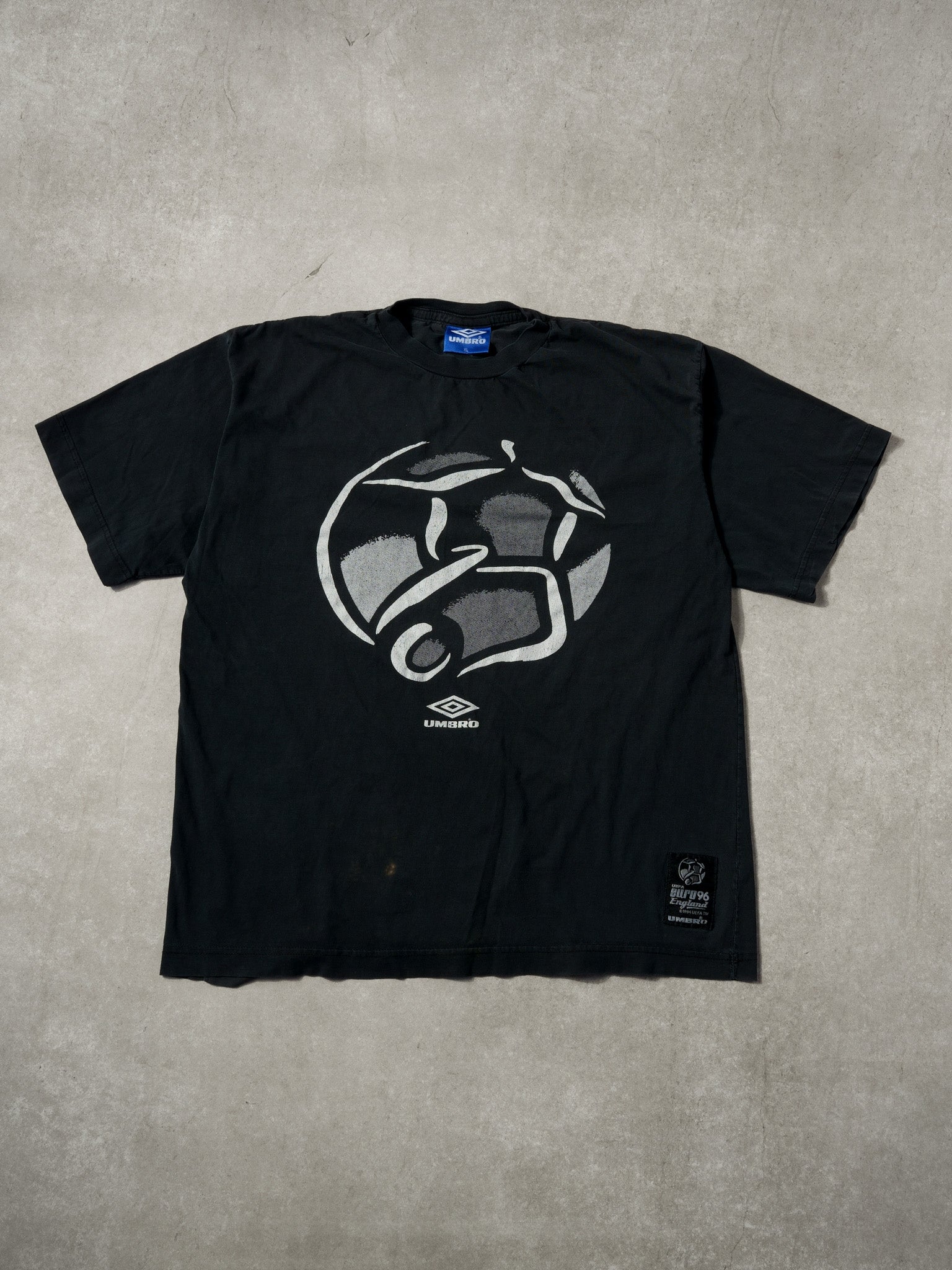 Vintage 96' Washed Black UEFA Euro 96 Soccer Umbro Graphic Tee (L)