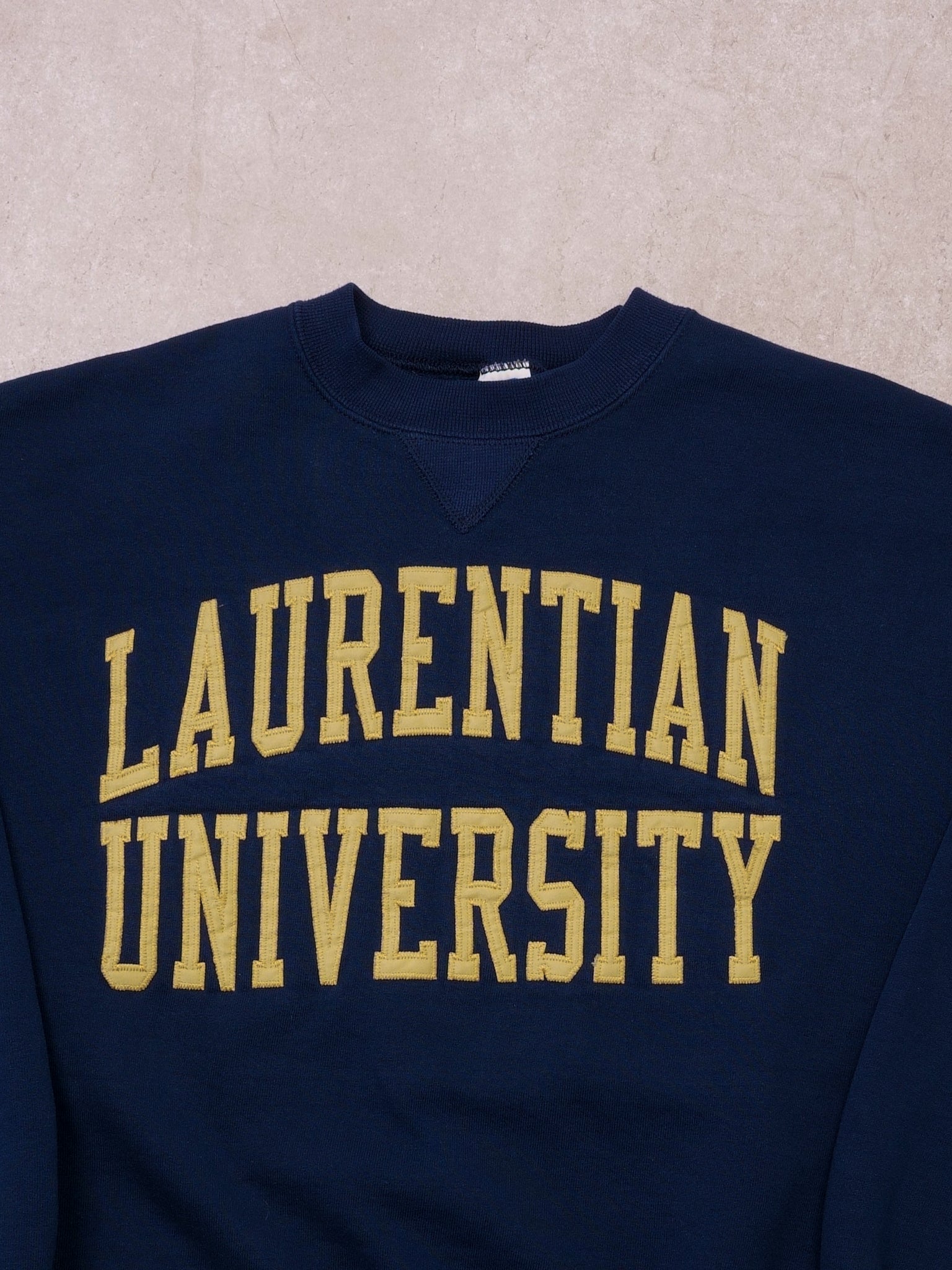 Vintage 90s Navy Blue Laurentian University Embroidered Crewneck (L/XL)