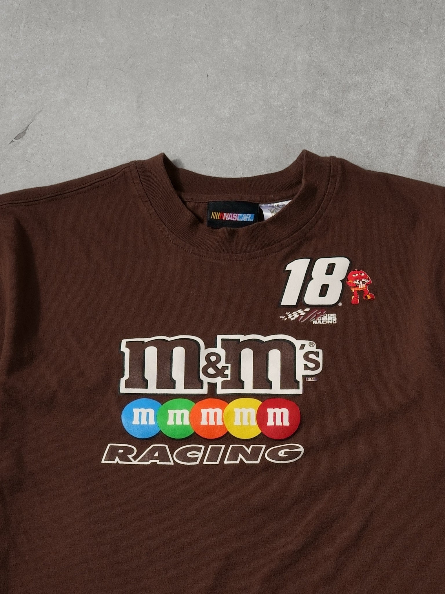 Vintage Y2k Brown M&M Racing Joe Gibbs Racing #18 Graphic Tee (S)