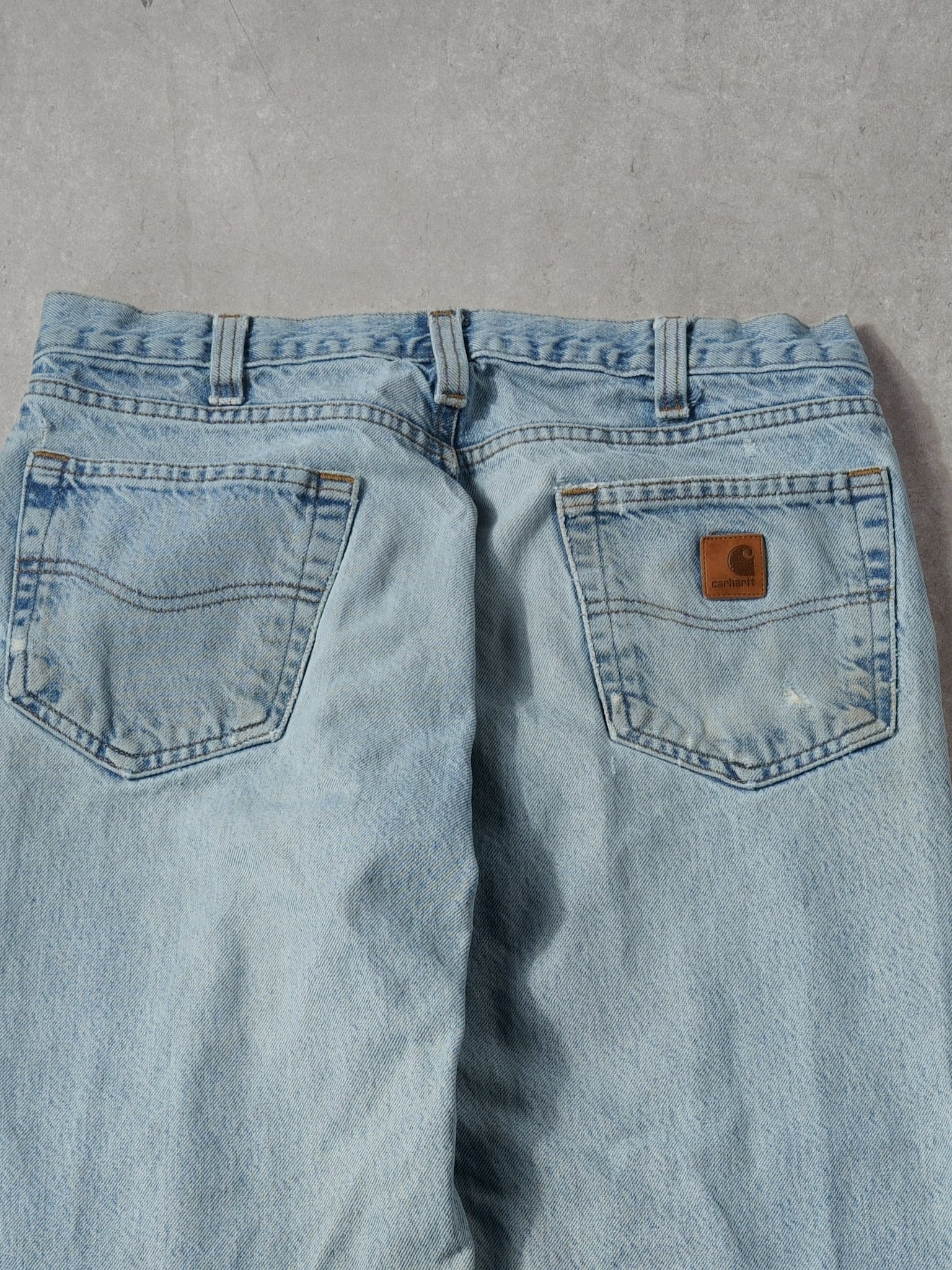 Vintage 90s Light Wash Carhartt Denim Jeans (34x32)