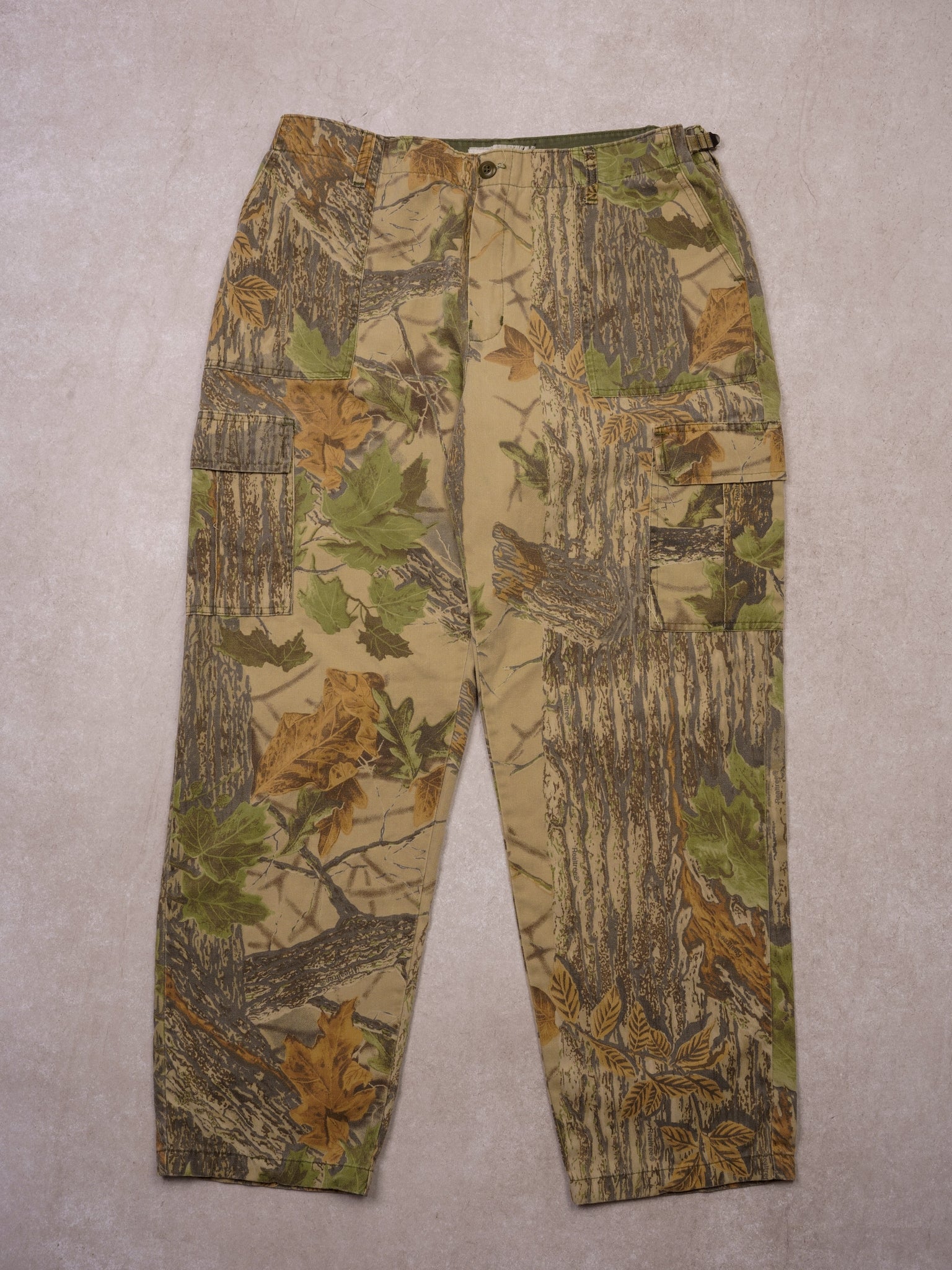 Vintage RealTree Camo Adjustable Bottom Cargo Pants (36x31)