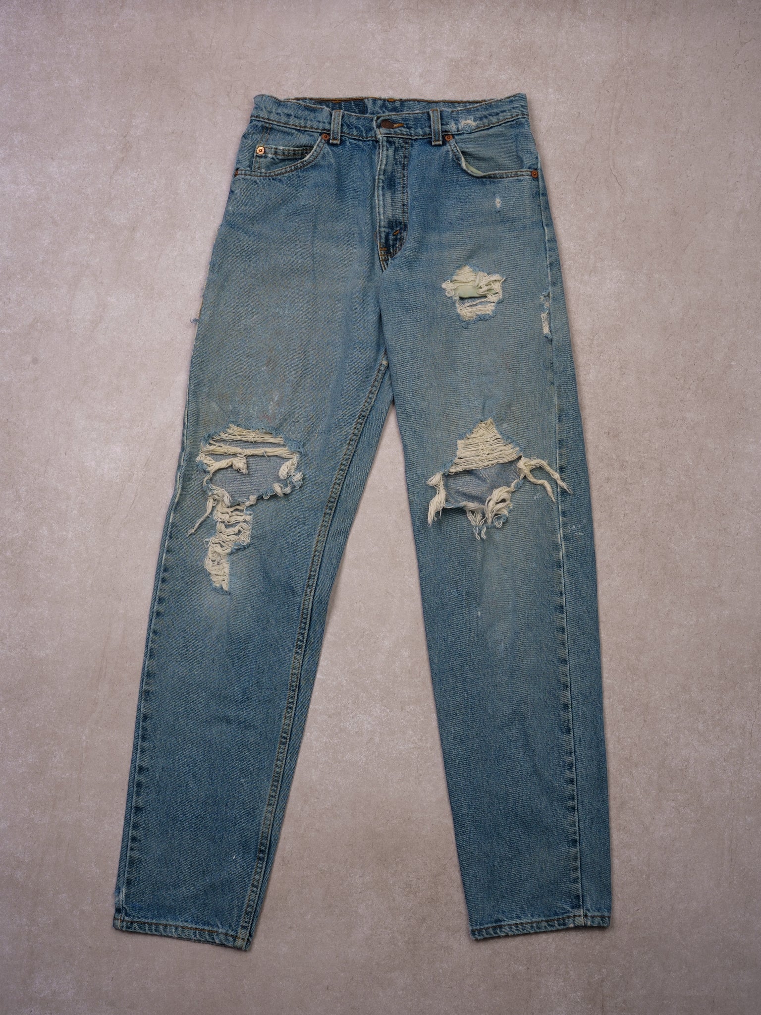 Vintage 90s Light Distressed Wash Levi's 550 Relax Fit Tappered Leg Denim Jean (28x32)