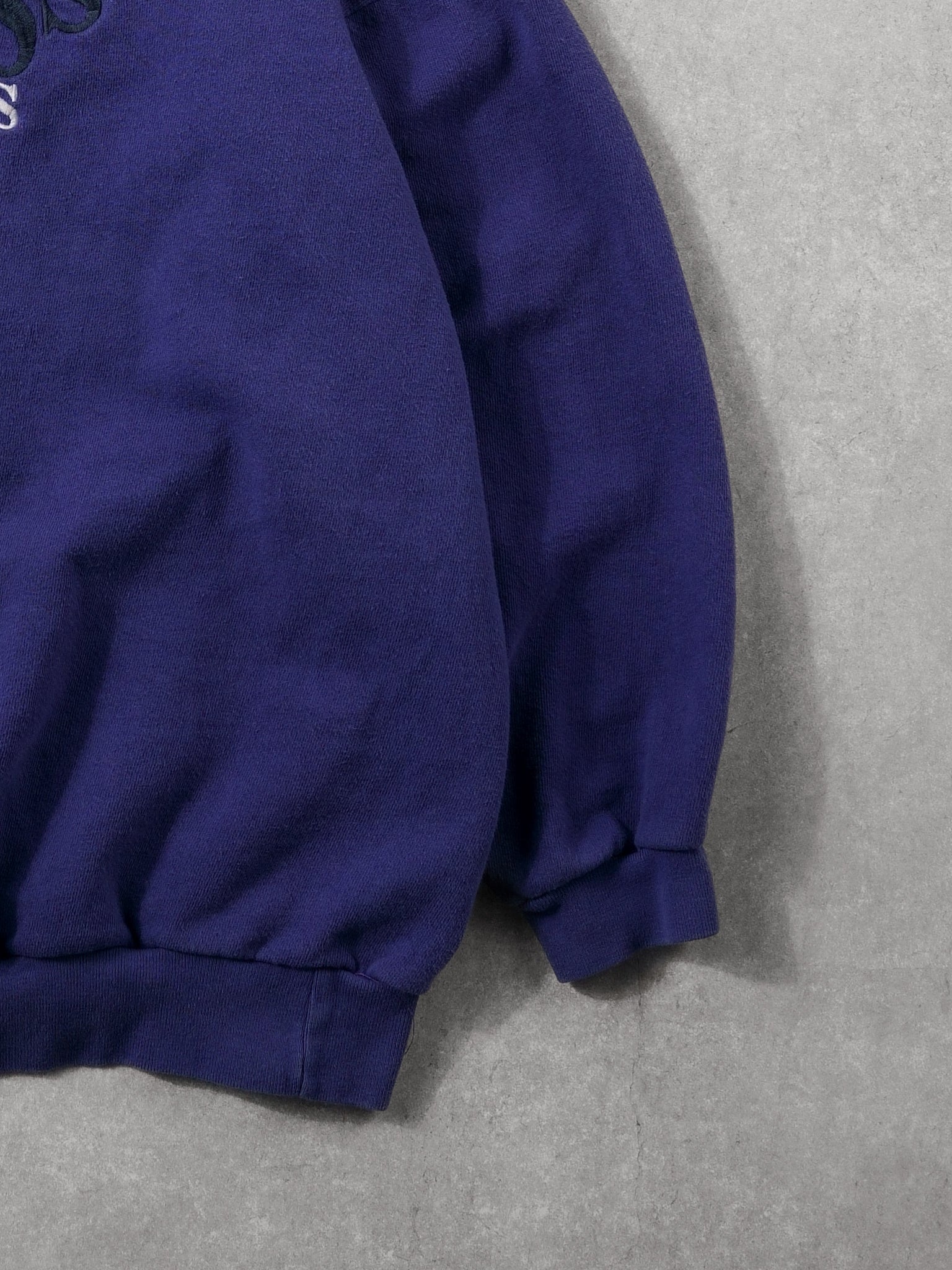 Vintage 90s Purple Guess Jeans Emboridered Crewneck (M)