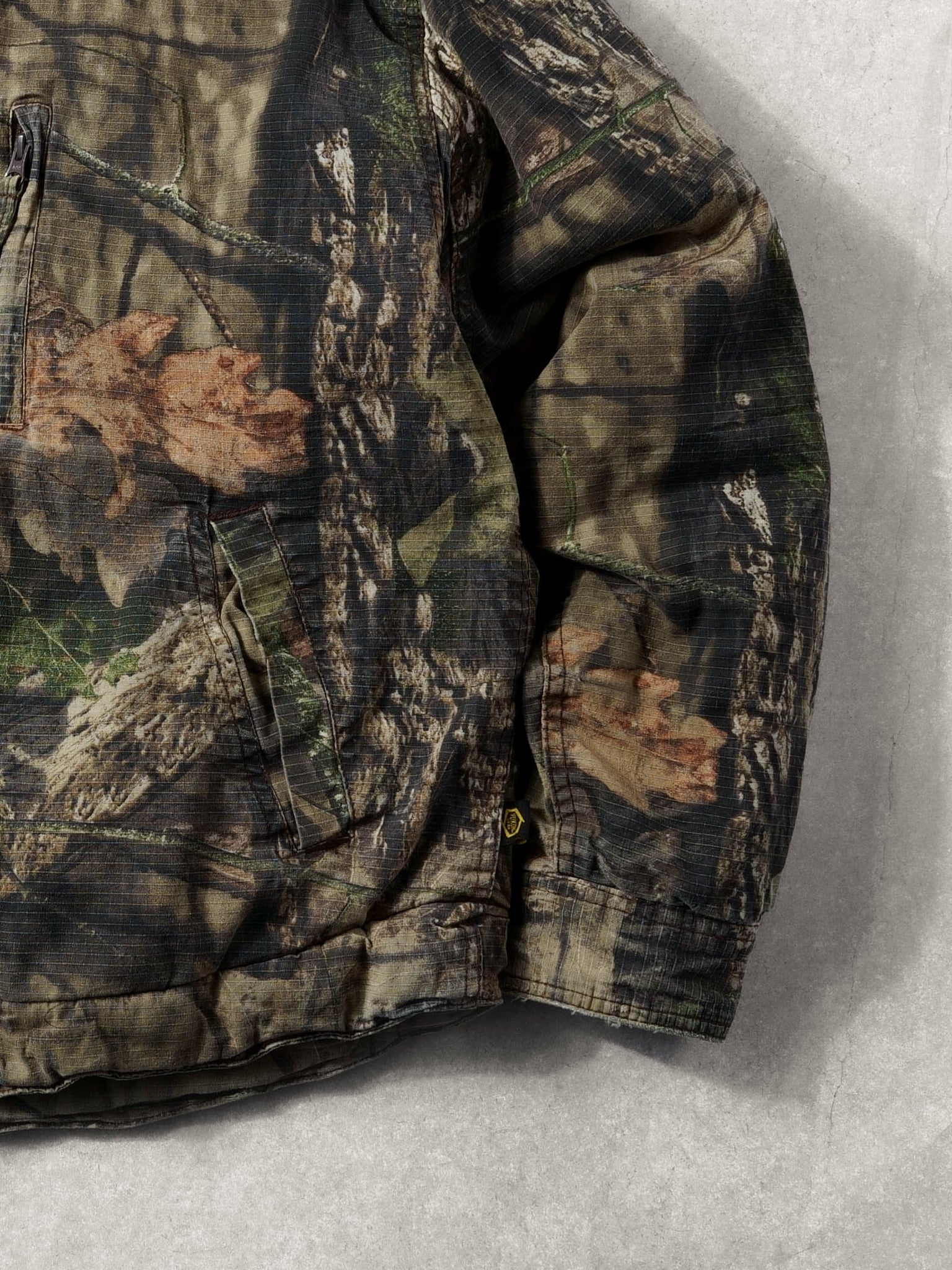 Vintage 90s Yukon Gear RealTree Camo Riptop Lined Jacket (L)
