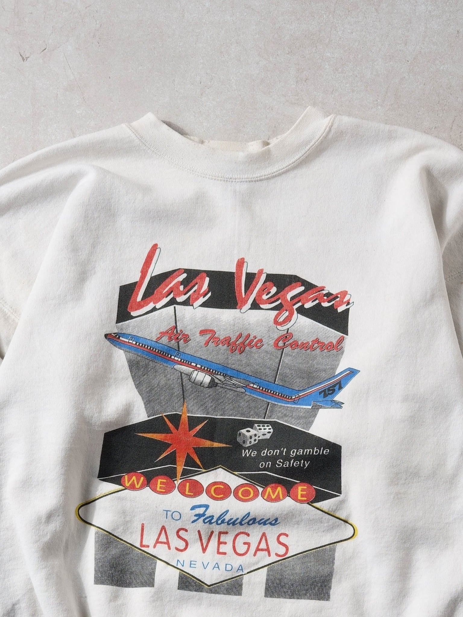 Vintage 90s White Las Vegas Air Traffic Control Hanes Crewneck (L/XL)