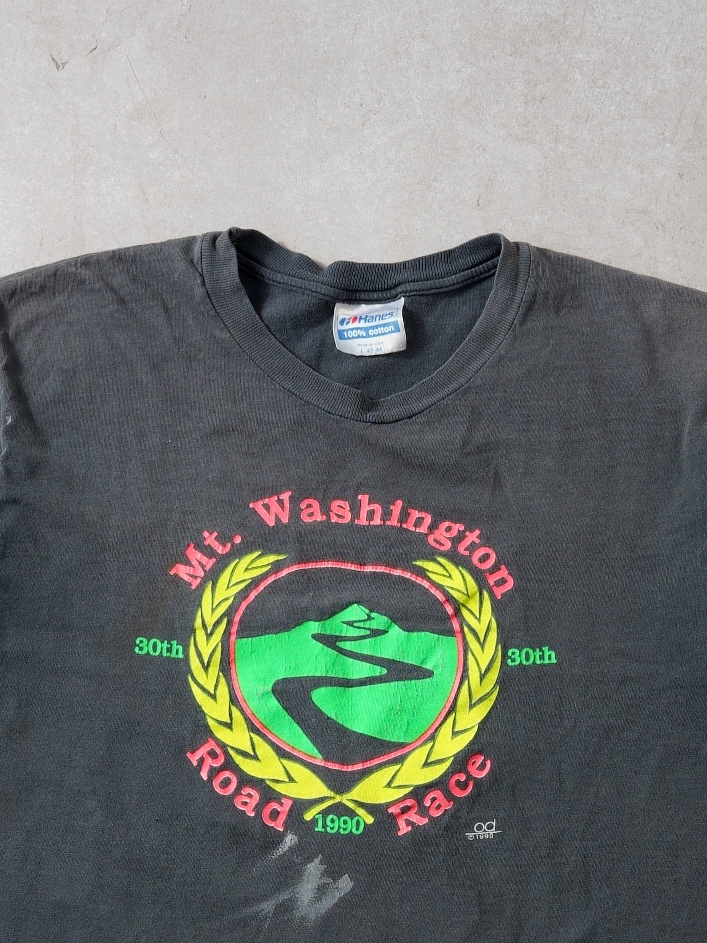 Vintage 90' Washed Black Mt. Washington Road Race Graphic Tee (M/L)