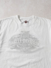 Vintage 08' White Harley Davdison Waukon Lowa Graphic Tee (L)