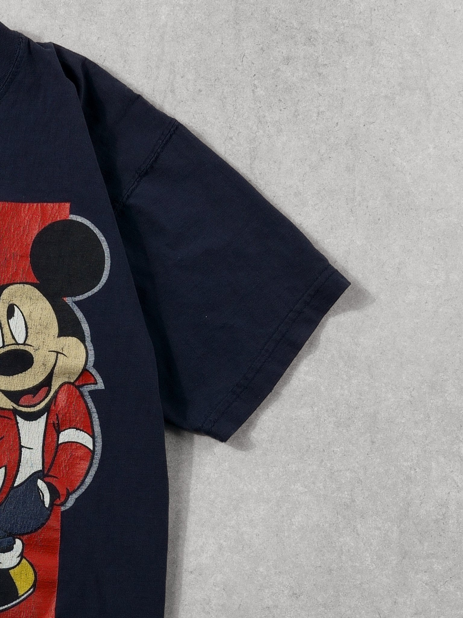 Vintage 90s Navy Blue Minnie Mouse Graphic Tee (S)