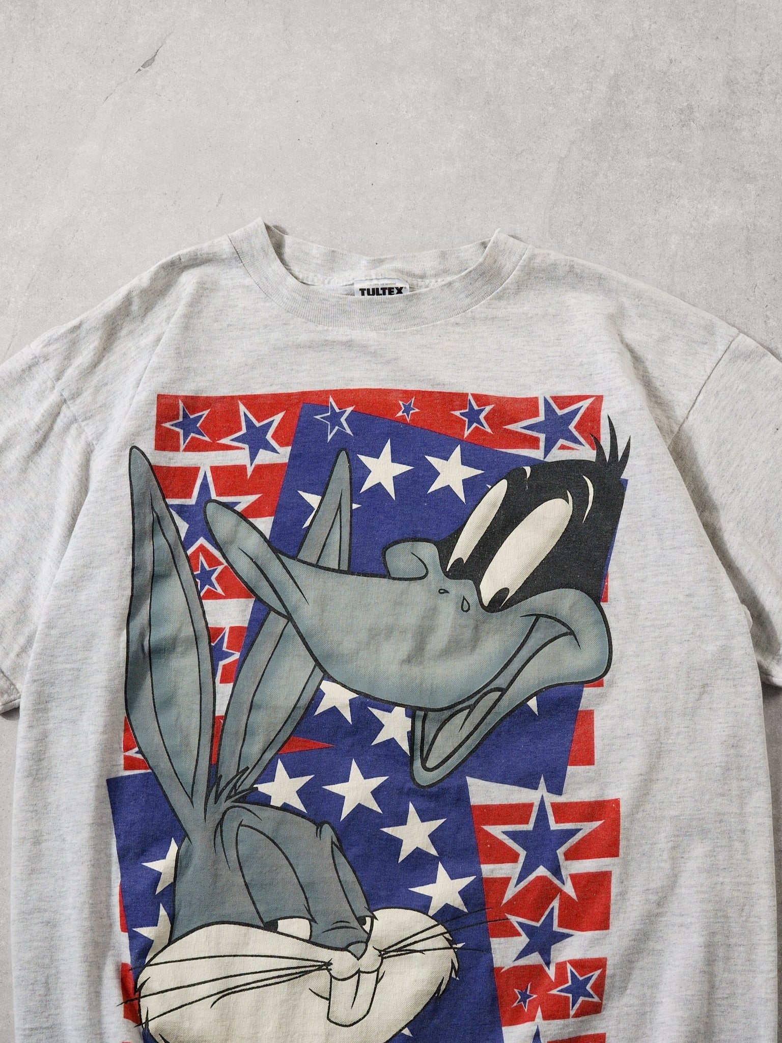 Vintage 95' Grey Bugs Bunny and Daffy Duck Stars Tee (L)
