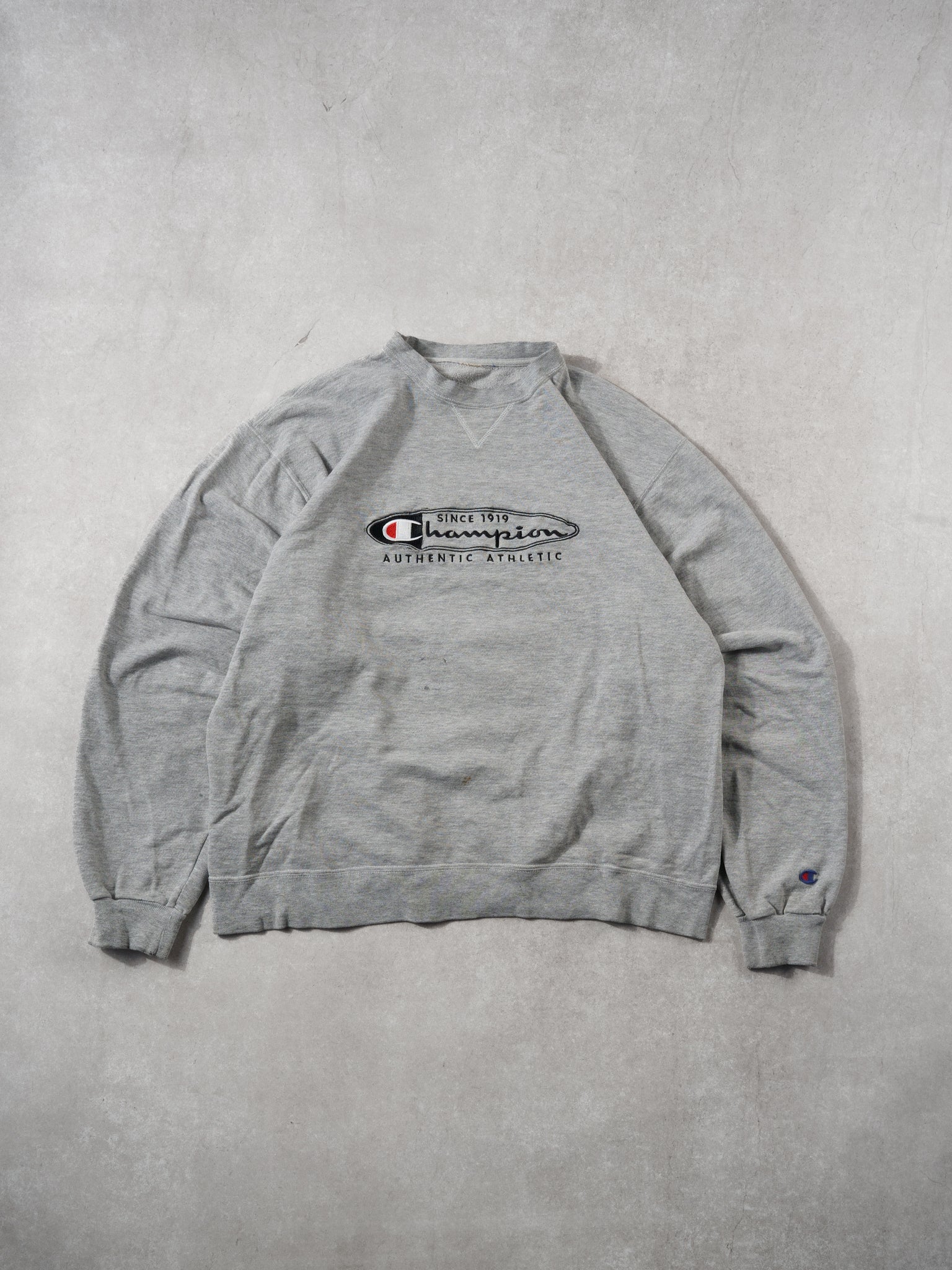 Vintage 90s Grey Champions Authentic Athletics Crewneck (L)