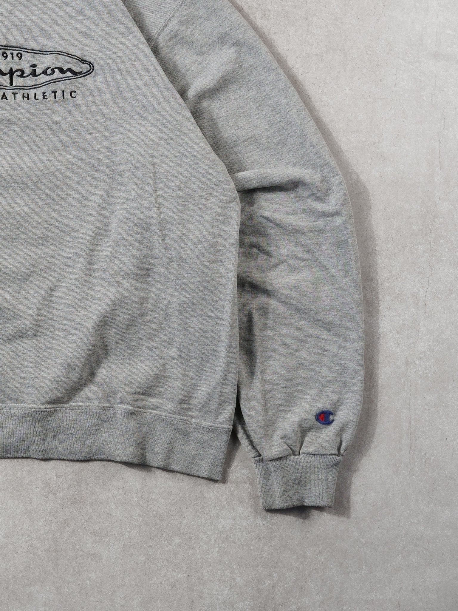 Vintage 90s Grey Champions Authentic Athletics Crewneck (L)