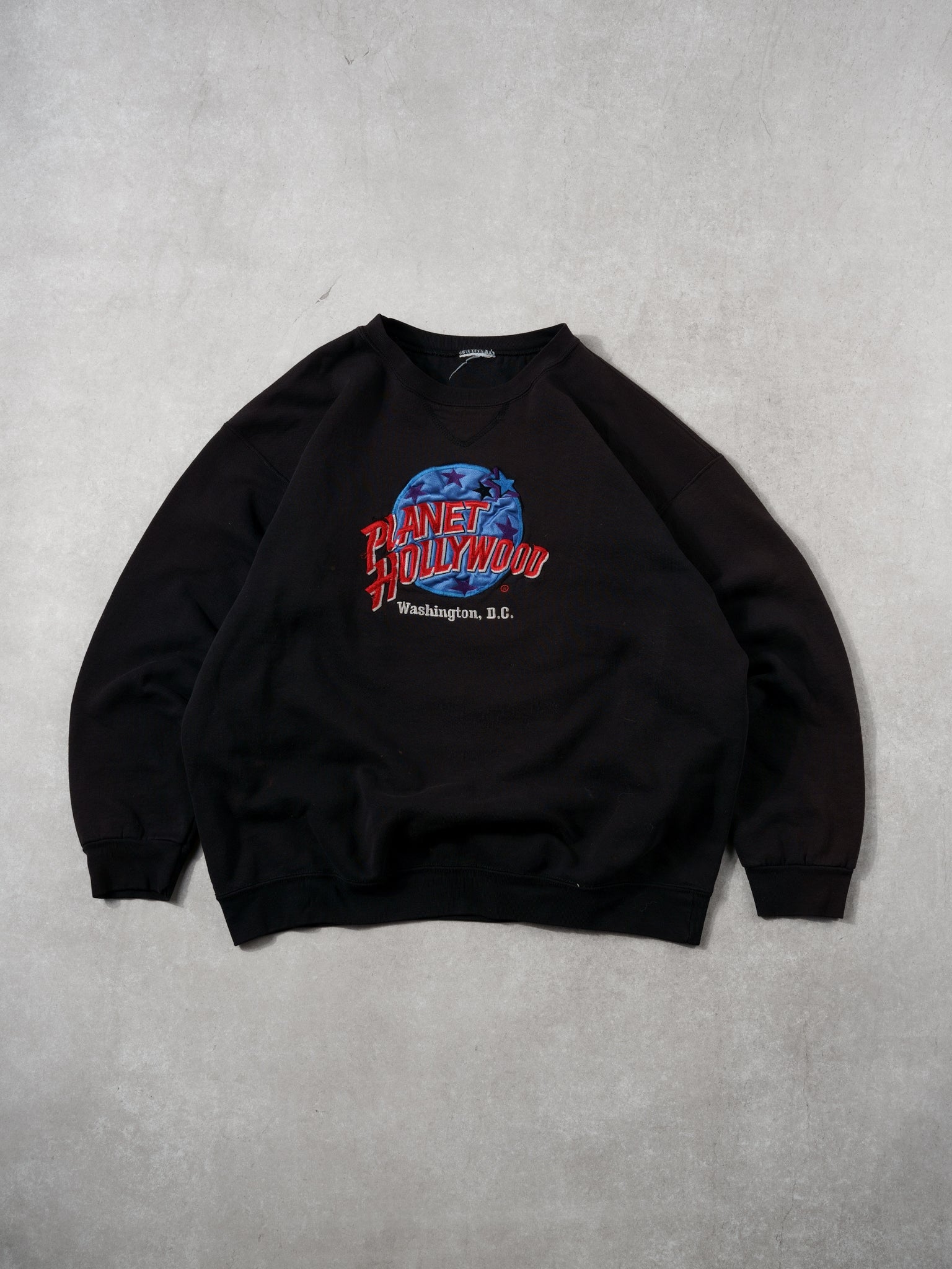 Vintage 90s Black Planet Hollywood Embroidered Washington DC Crewneck (L)