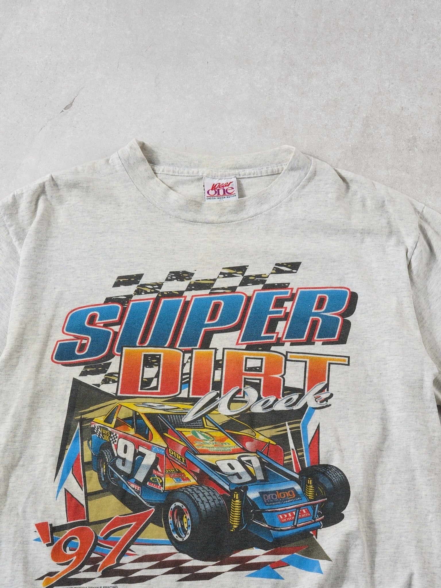 Vintage 97' Grey Super Dirt Week Racing Graphic Tee (M)