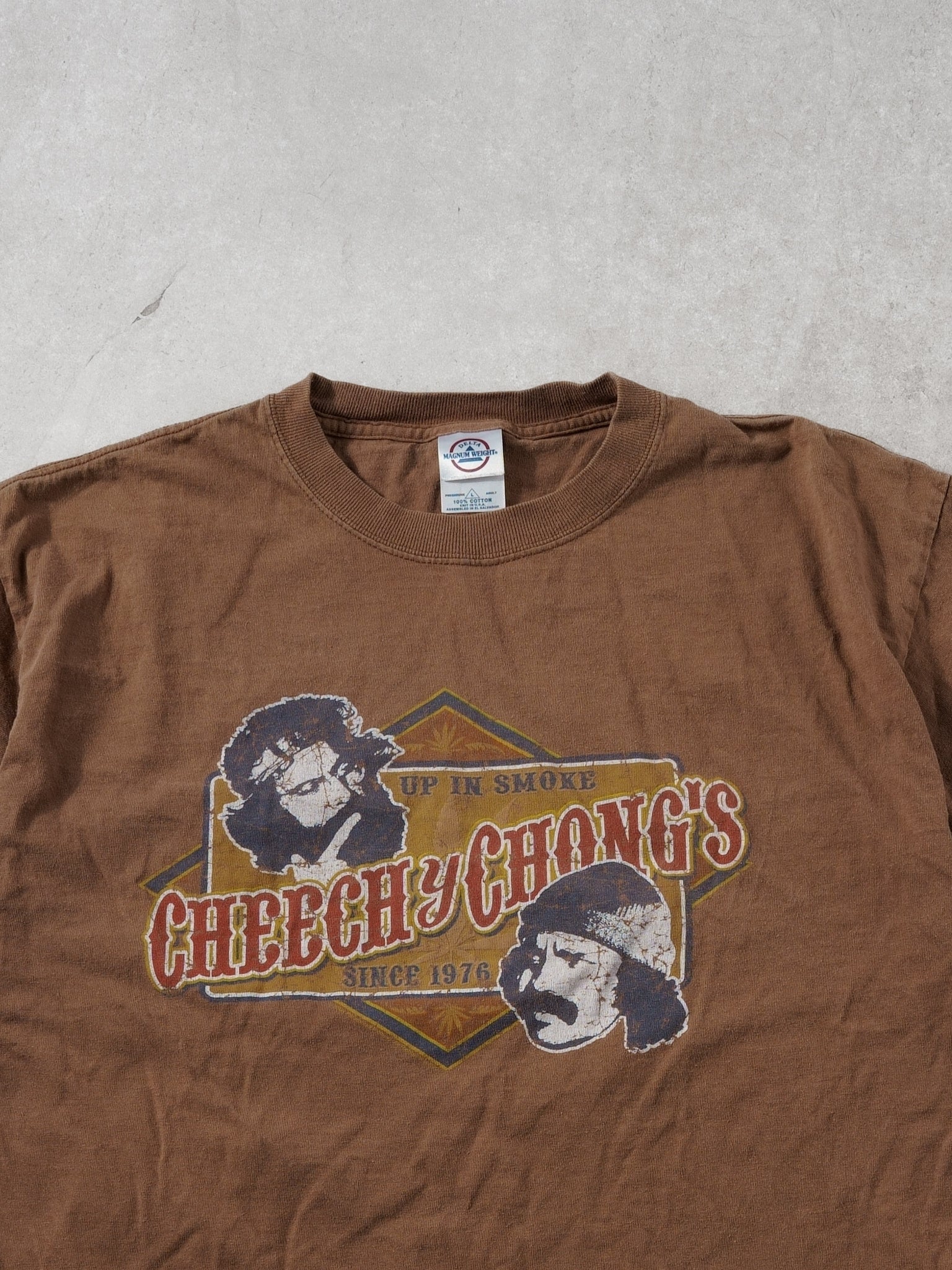 Vintage Y2k Brown Up In Smoke Cheechy Chong's Graphic Tee (M)
