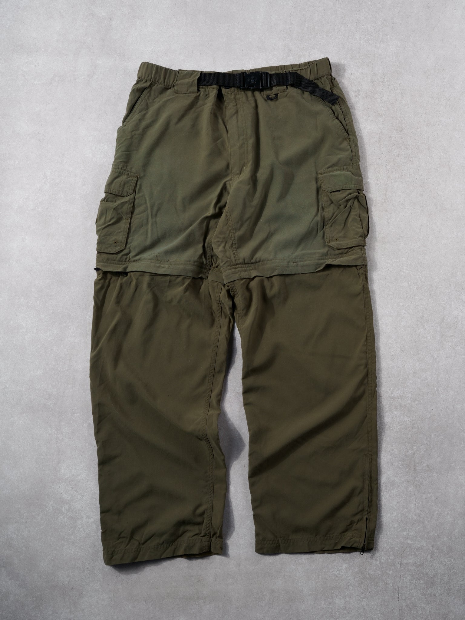 Vintage Y2K Faded Moss Green Boy Scouts USA 2 in 1 Windbreaker Cargo Pants (32x30)