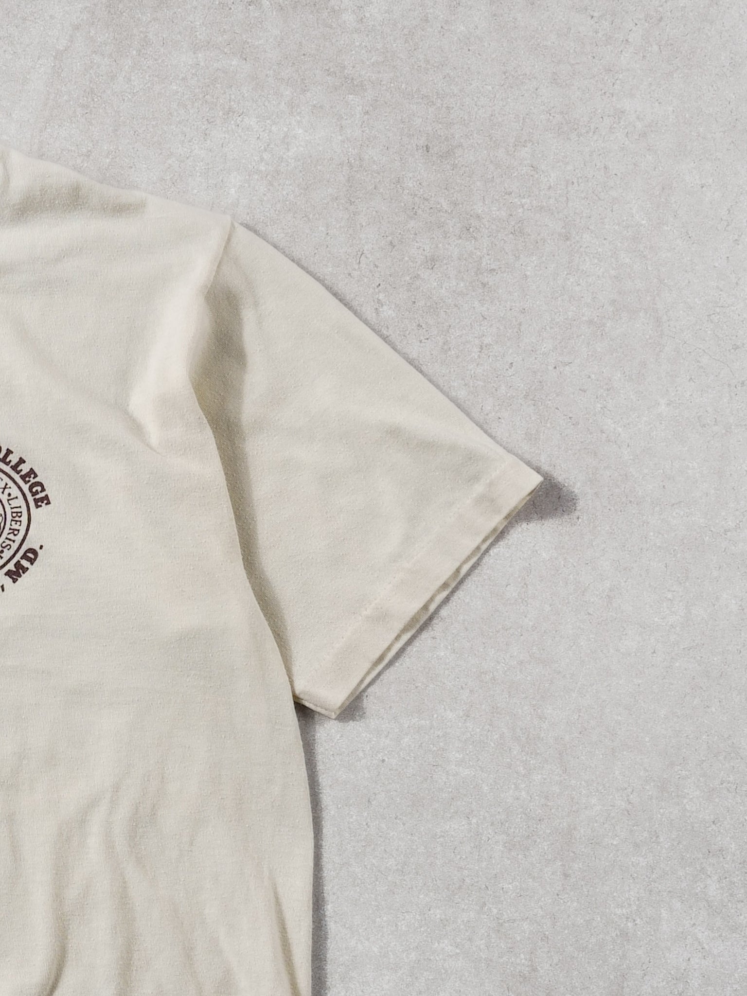 Vintage 70s Beige Saint Johns College Annapolis, MD Tee (XS)