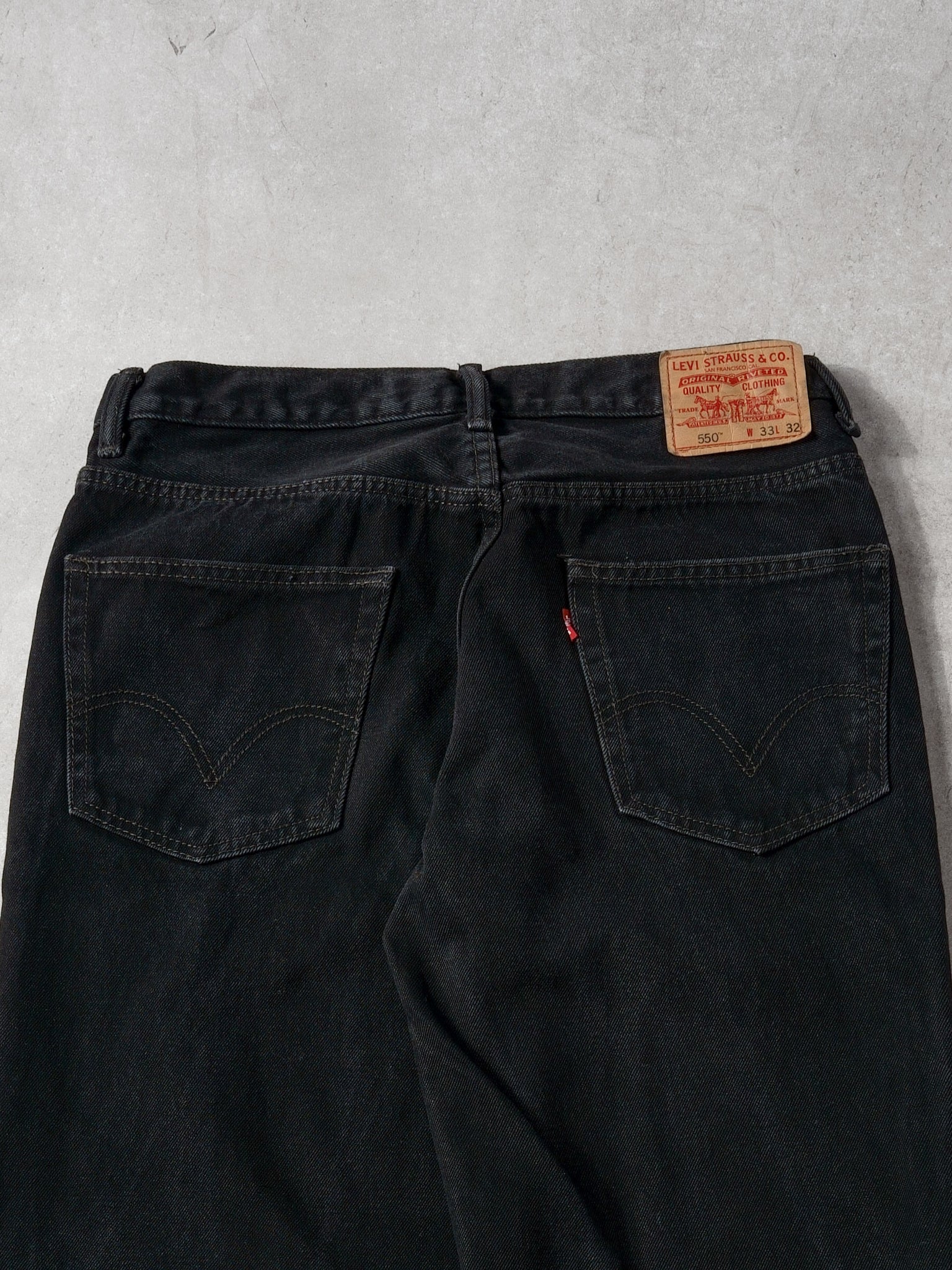 Vintage Y2k Black Levi's 550 Denim Pants (32x32)