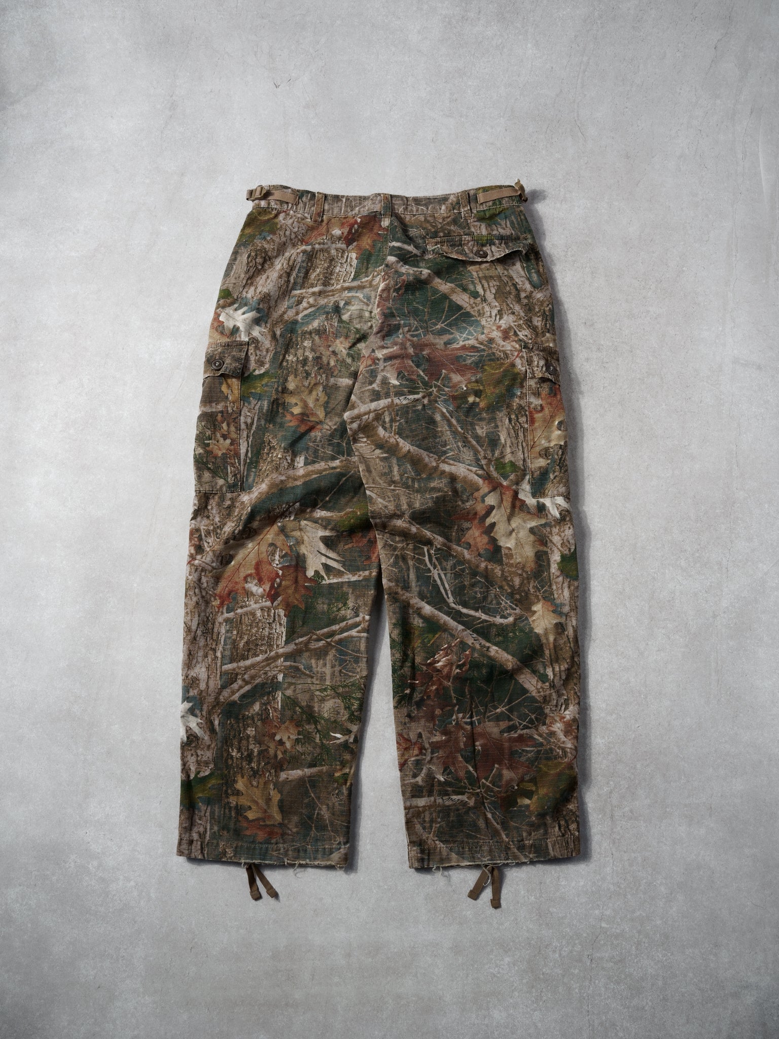 Vintage 90s Green Realtree Camo Cargo Pants (30x30)