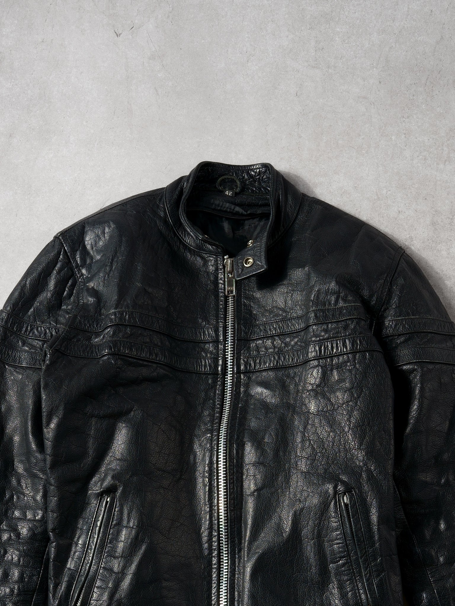 Vintage 90s Black Leather Biker Jacket (M)