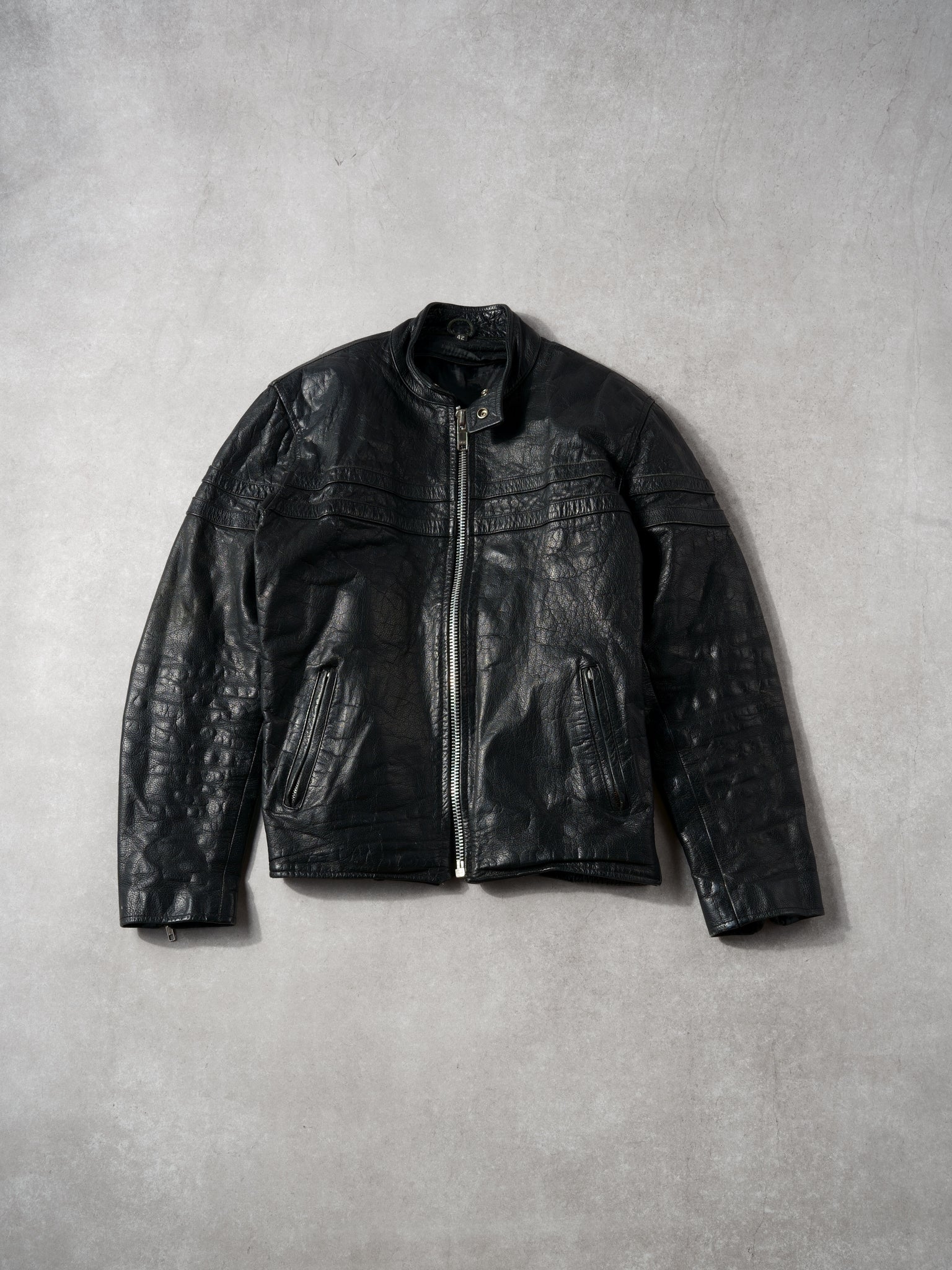 Vintage 90s Black Leather Biker Jacket (M)