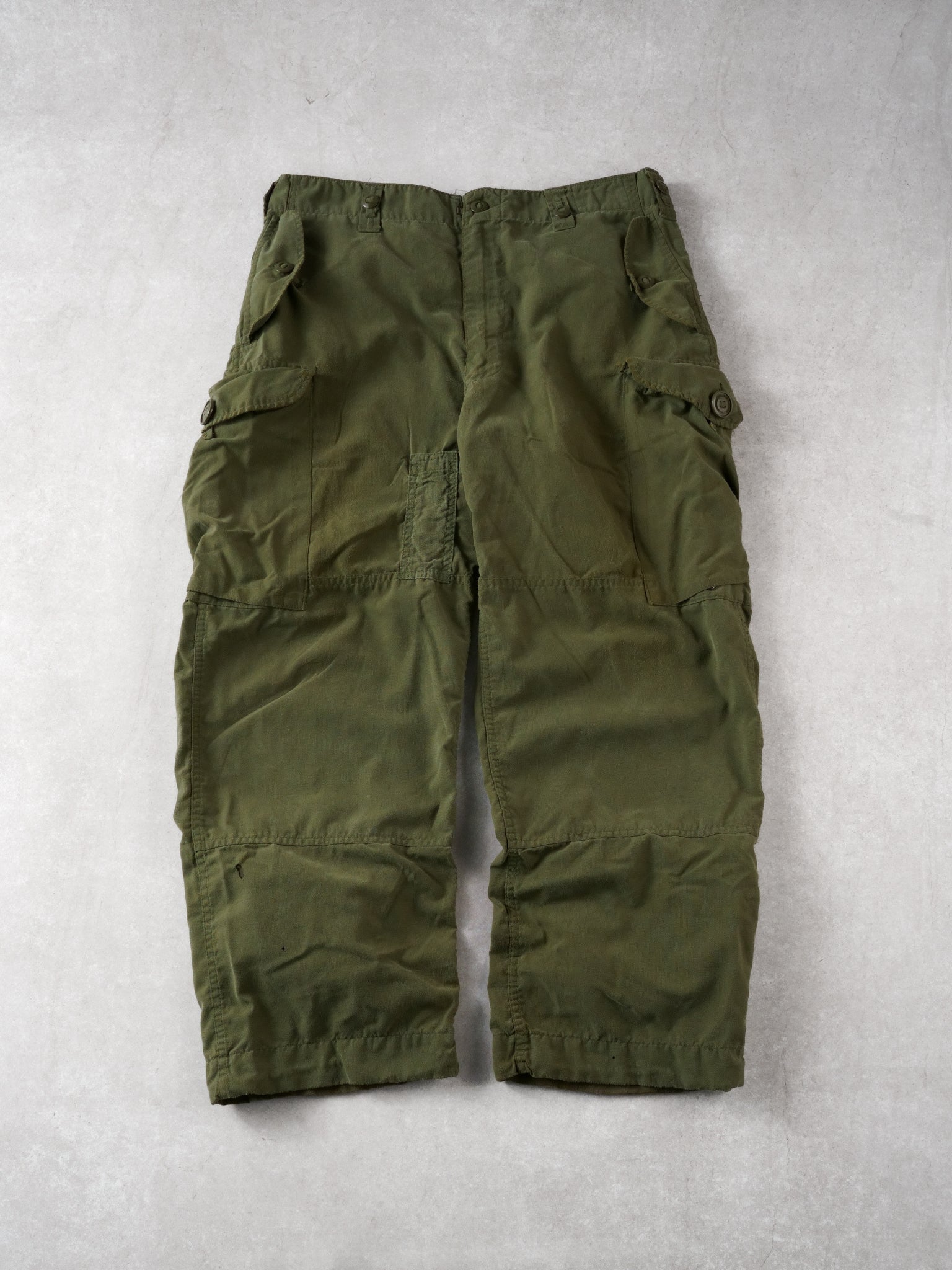 Vintage 90s Army Green Parachute Pants (34x28)